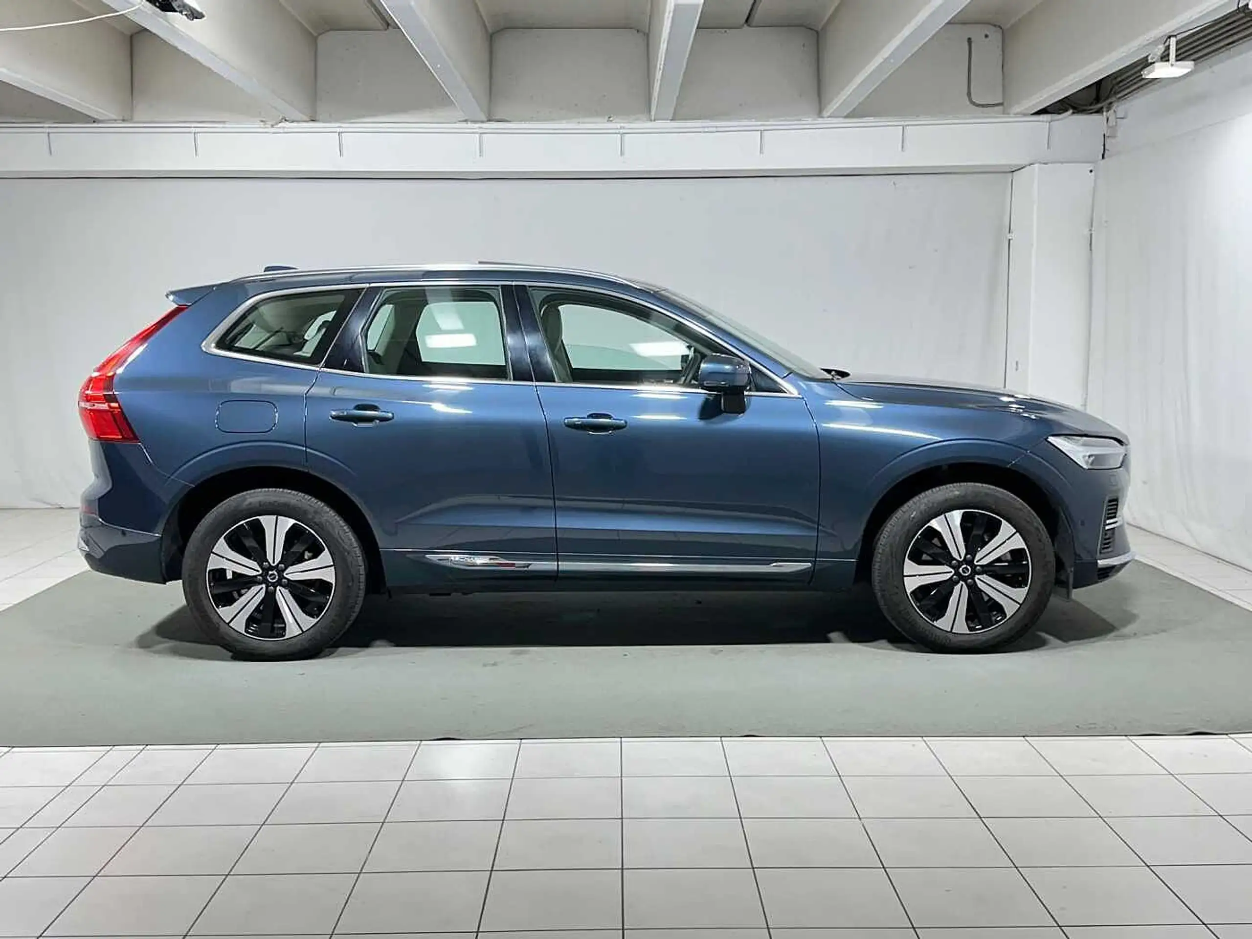 Volvo - XC60