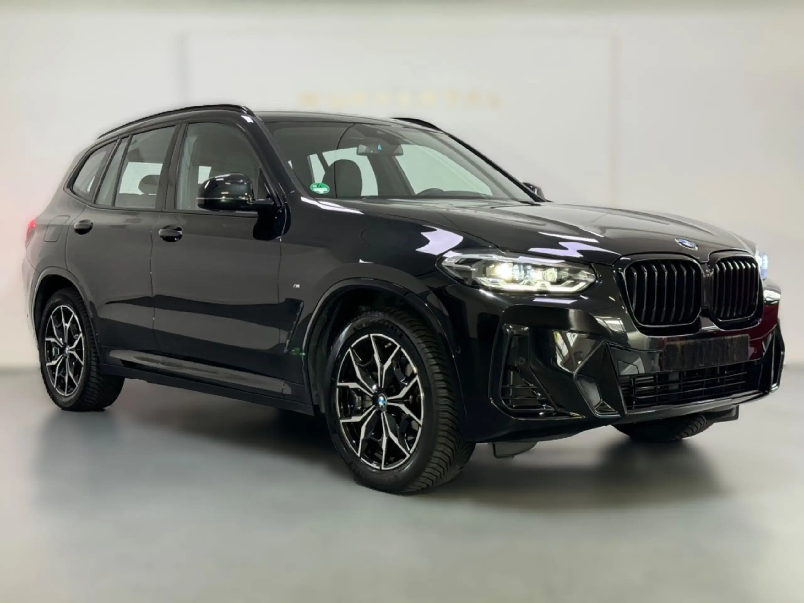 BMW - X3