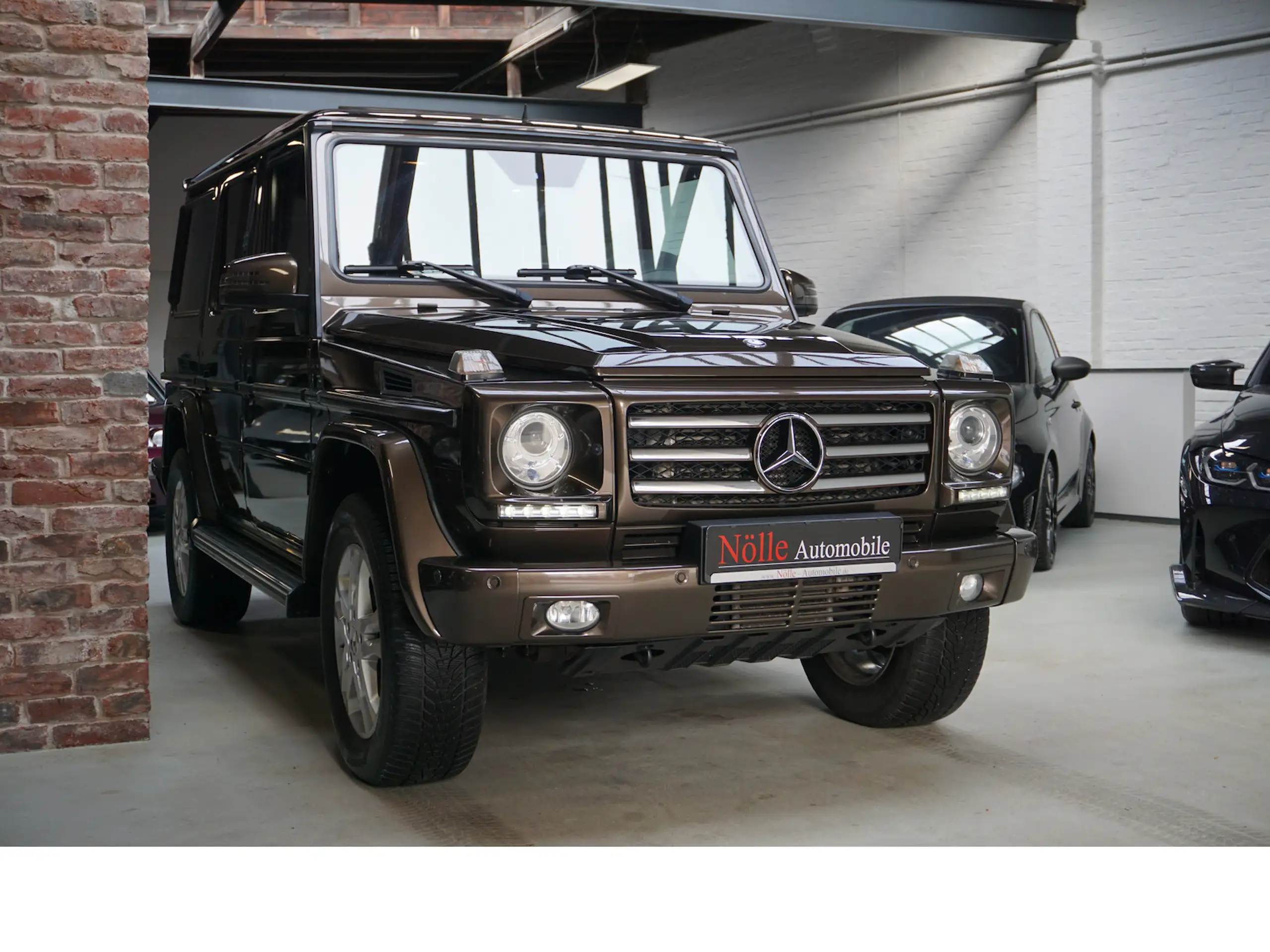 Mercedes-Benz - G 350