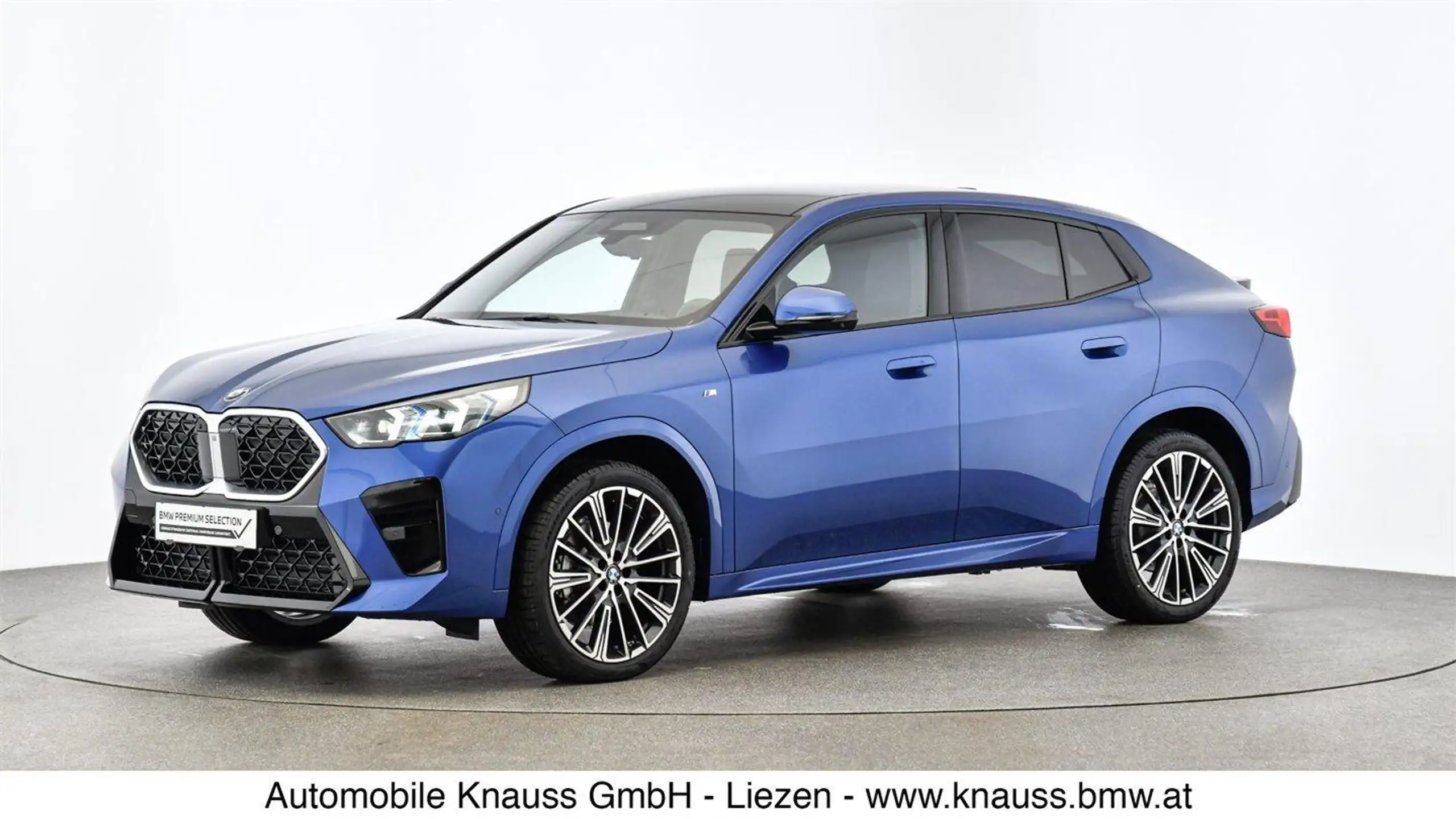 BMW - X2