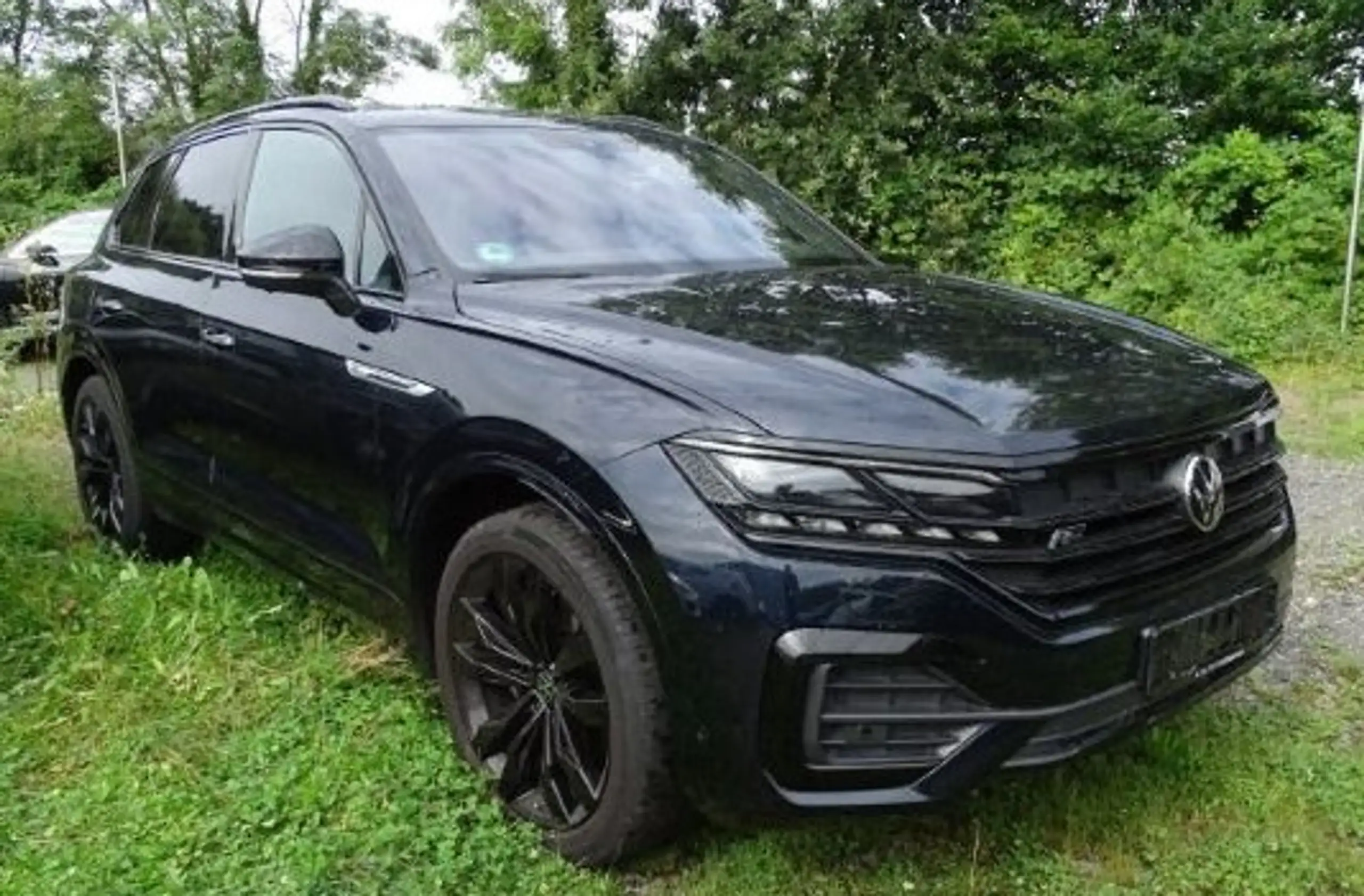 Volkswagen - Touareg