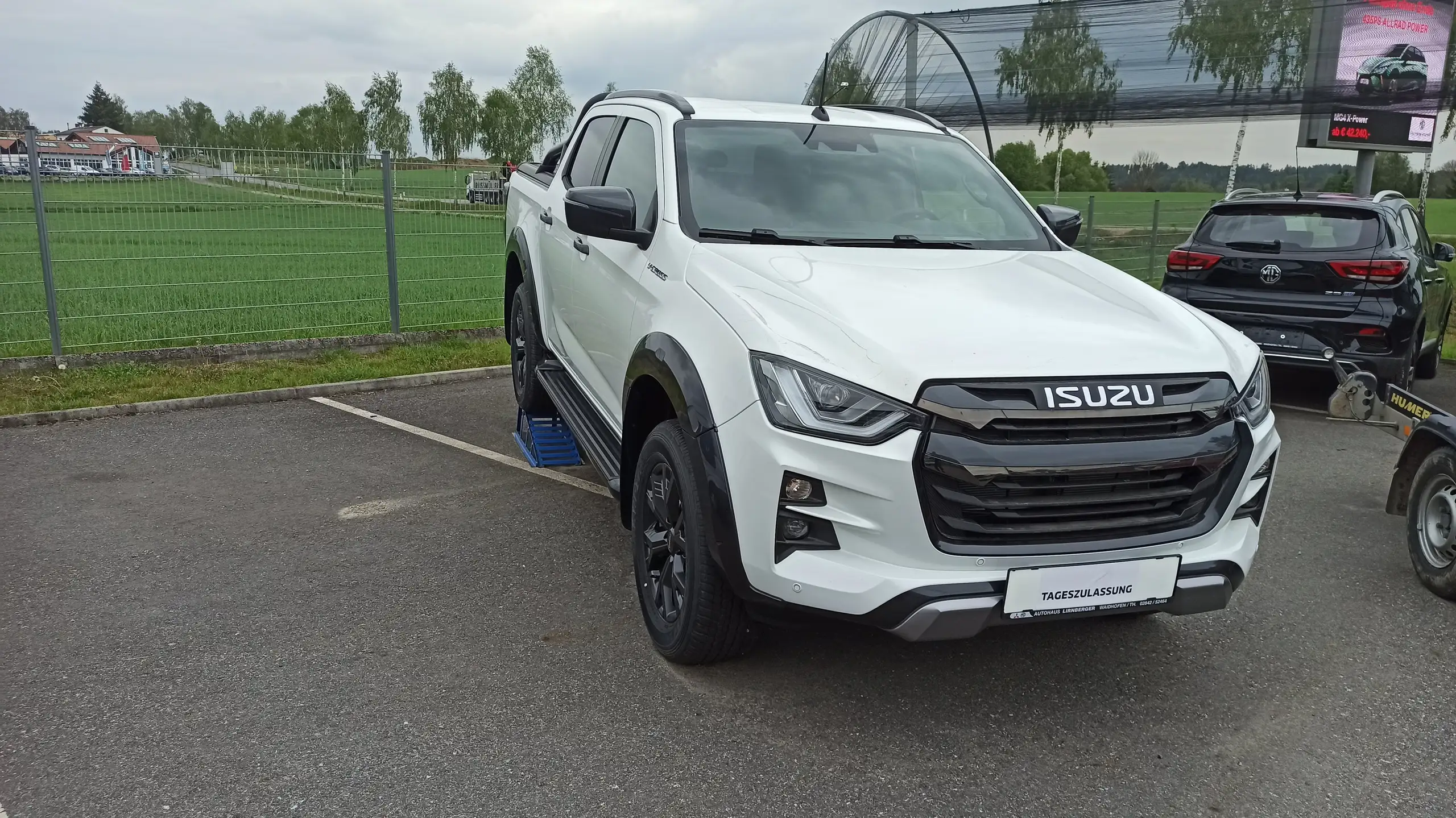 Isuzu - D-Max