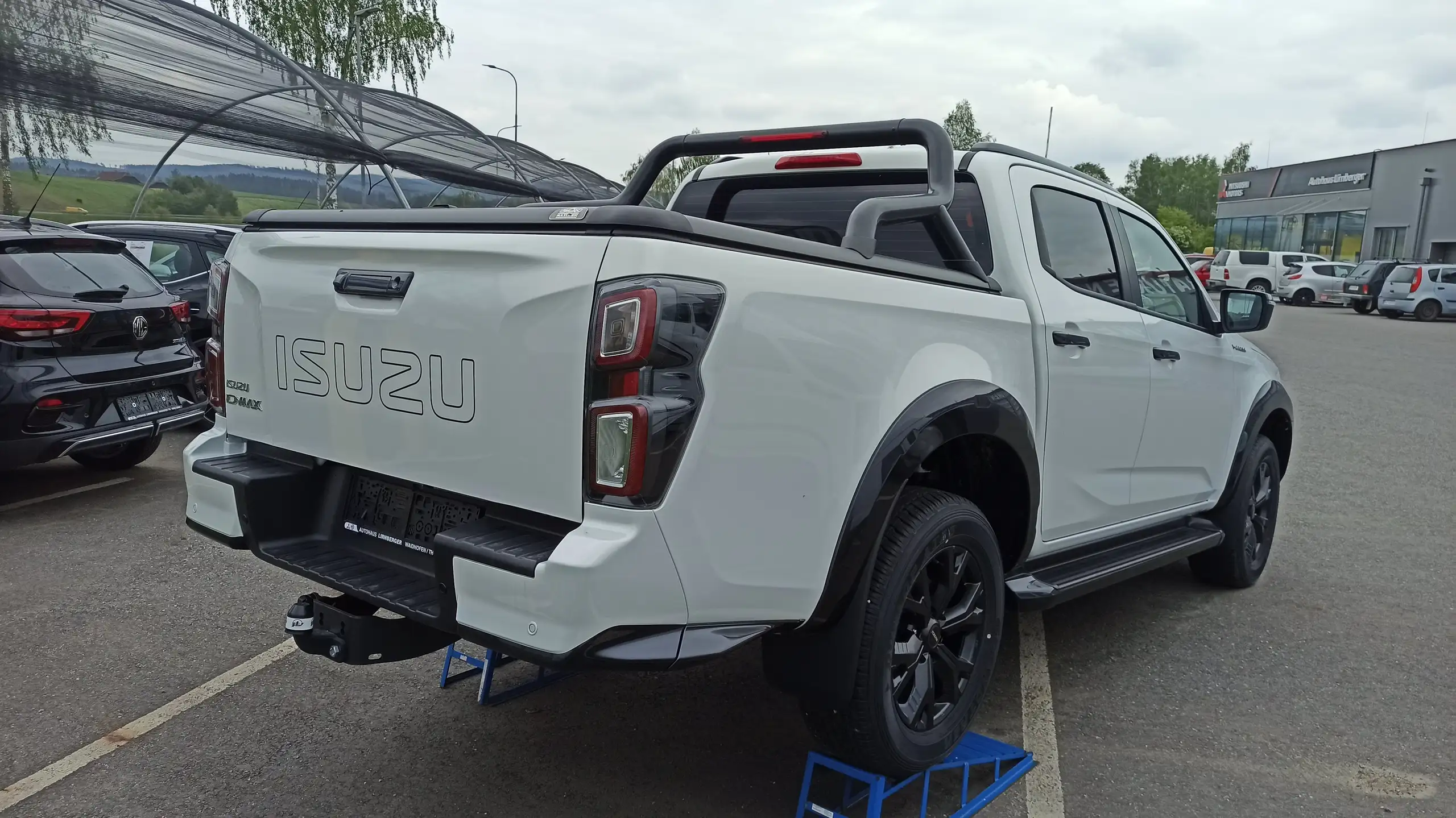 Isuzu - D-Max