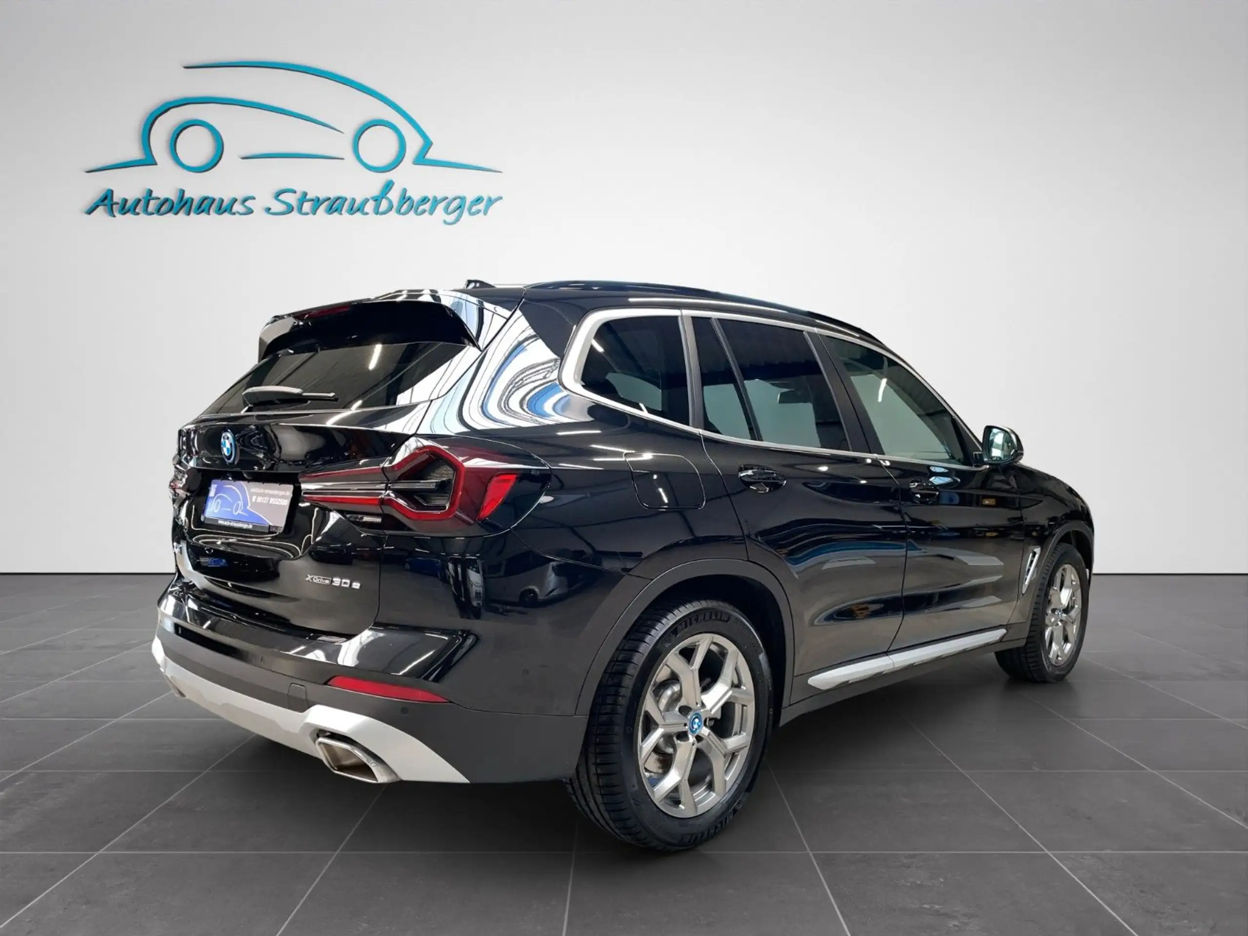 BMW - X3