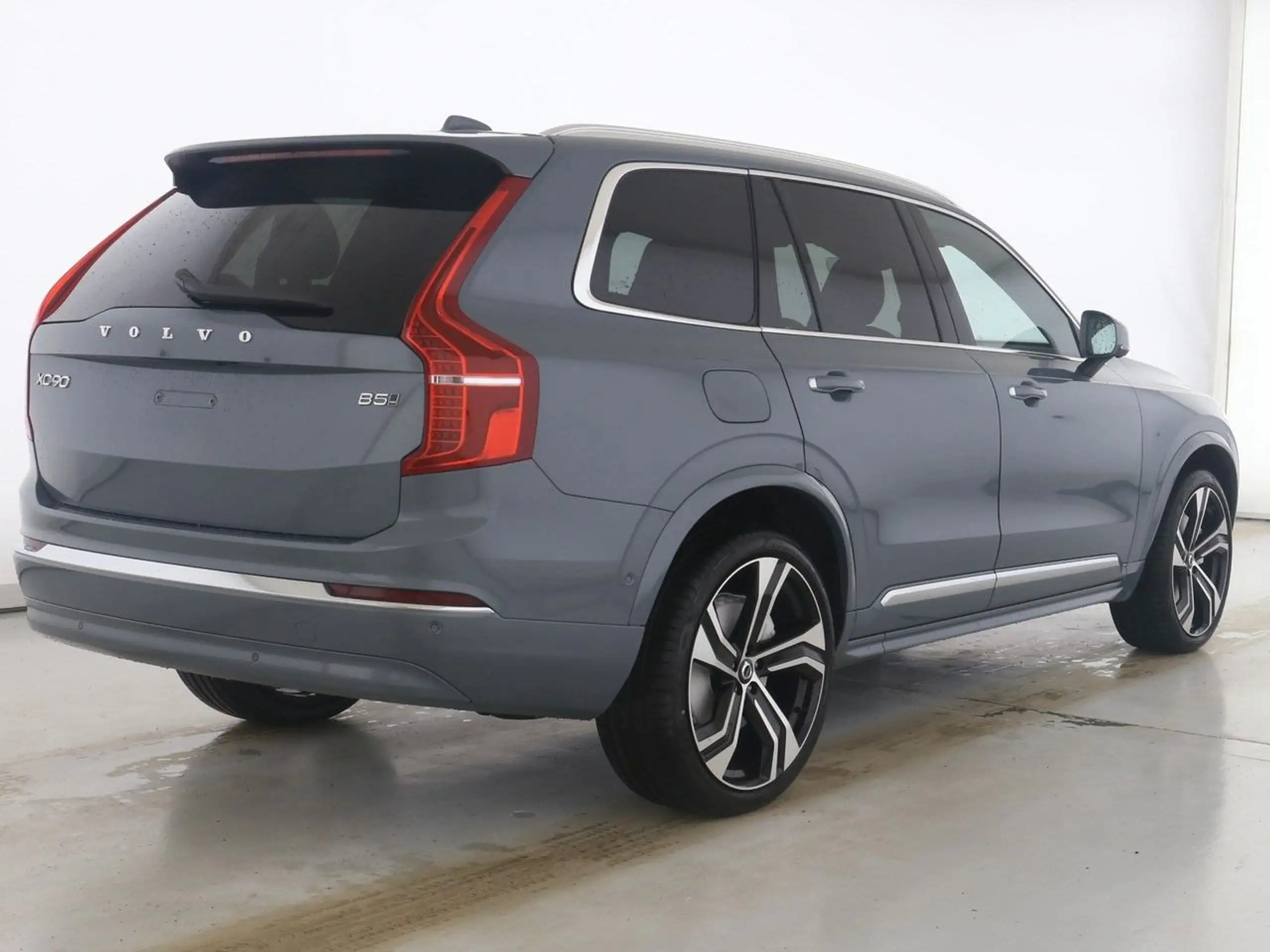 Volvo - XC90