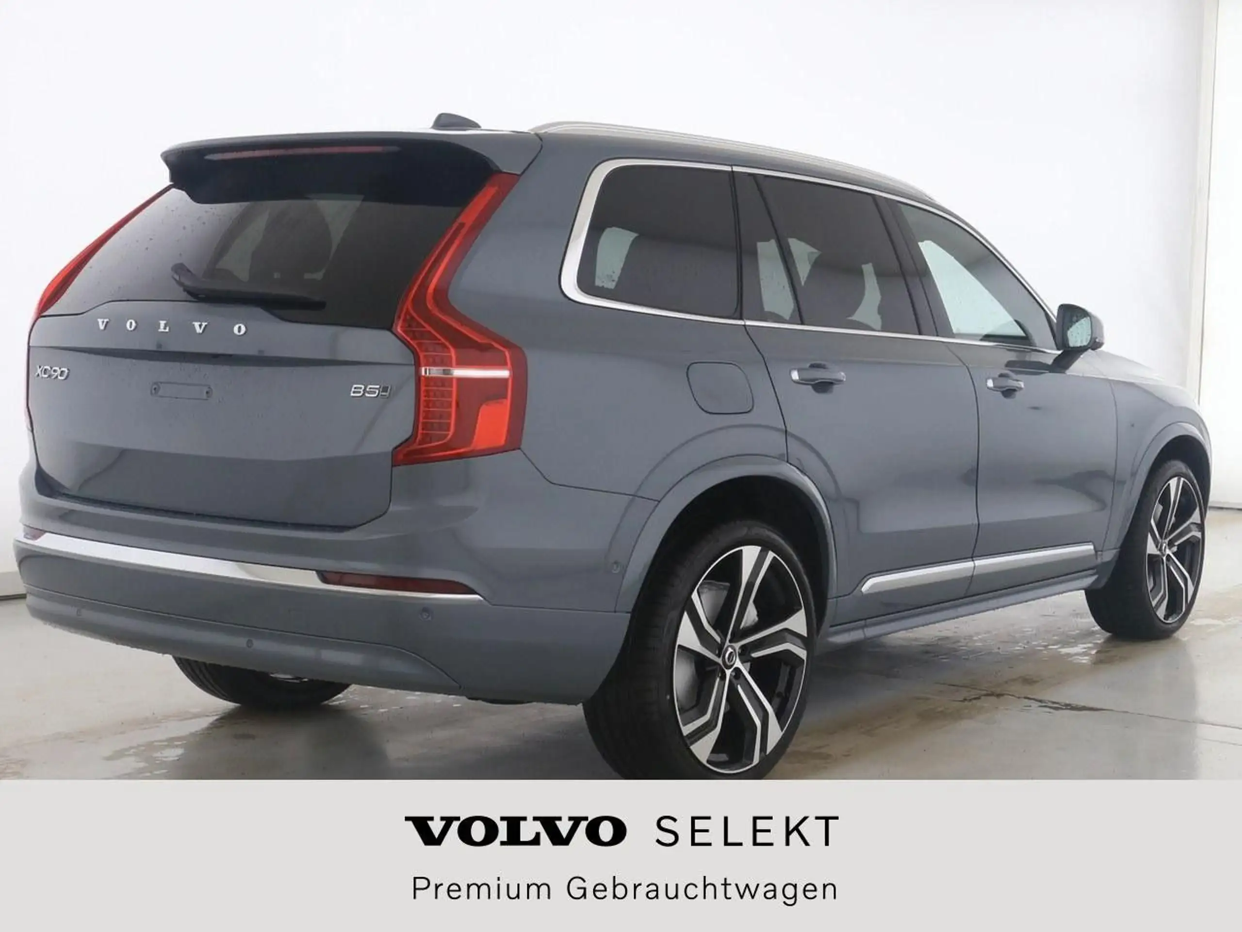 Volvo - XC90