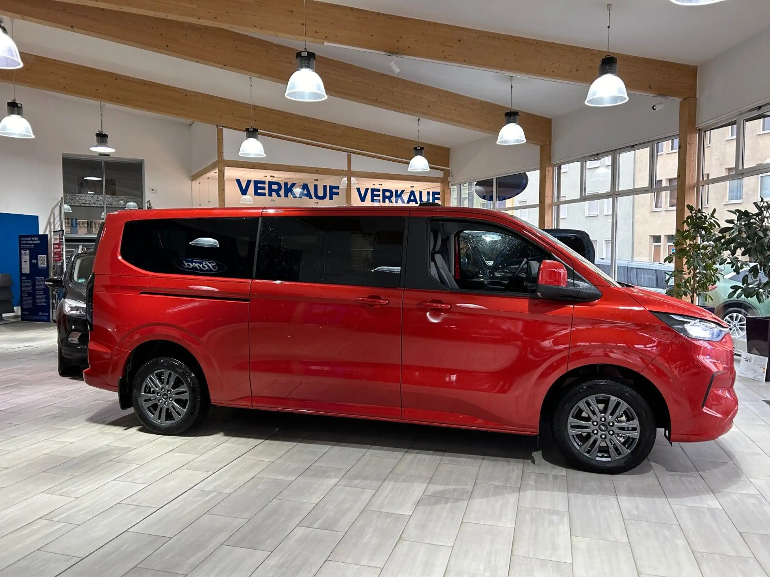 Ford - Tourneo Custom