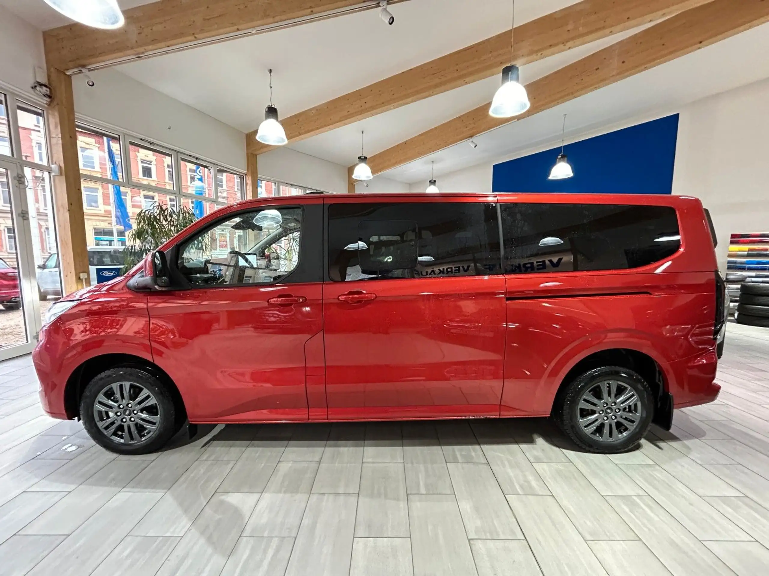 Ford - Tourneo Custom