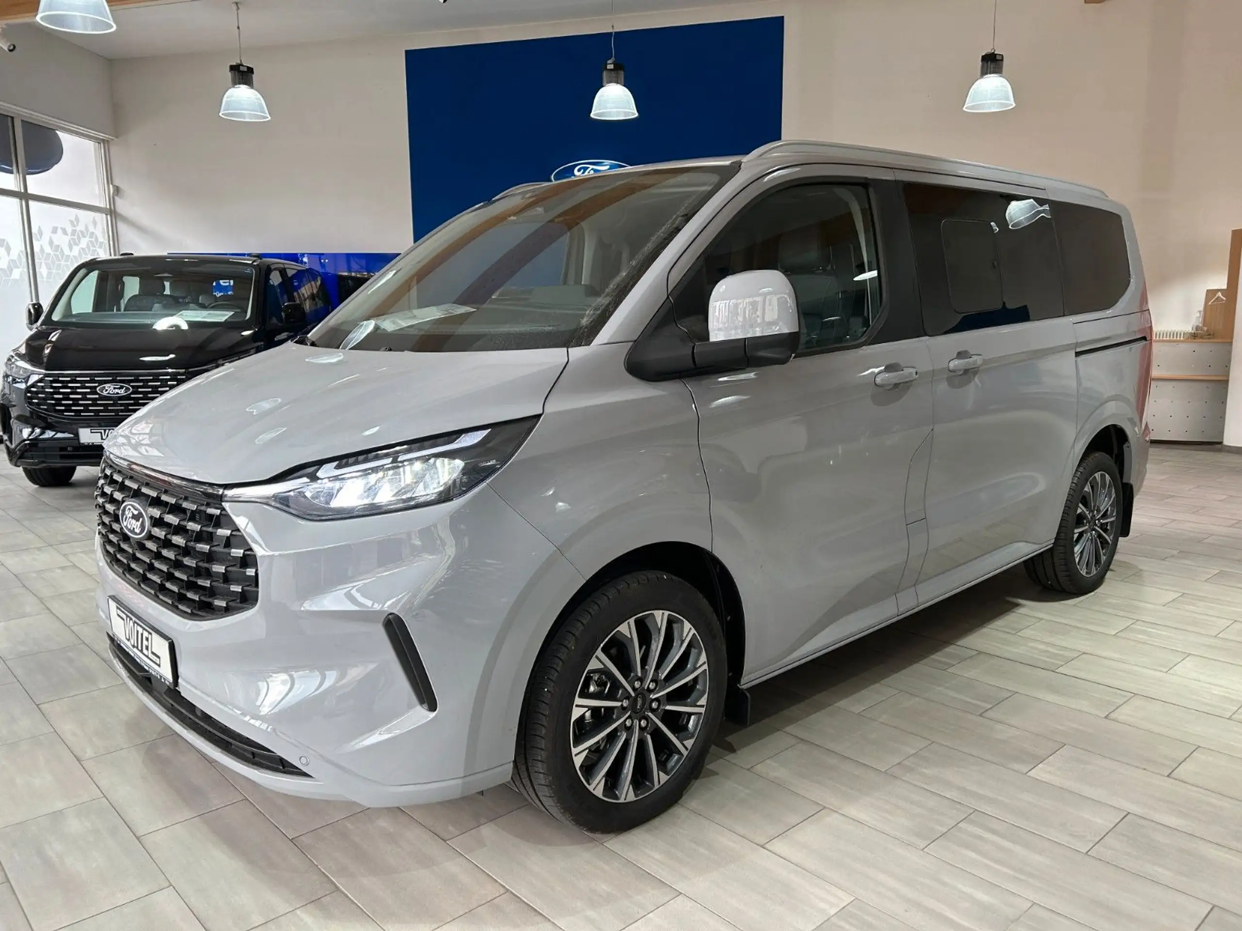 Ford - Tourneo Custom