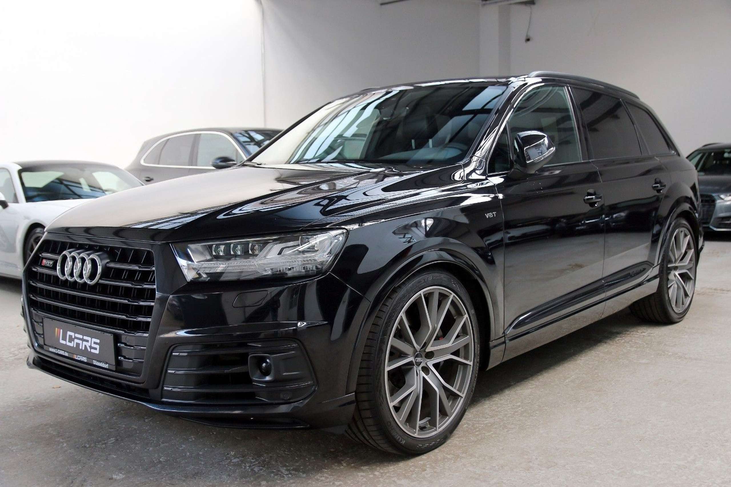 Audi - SQ7