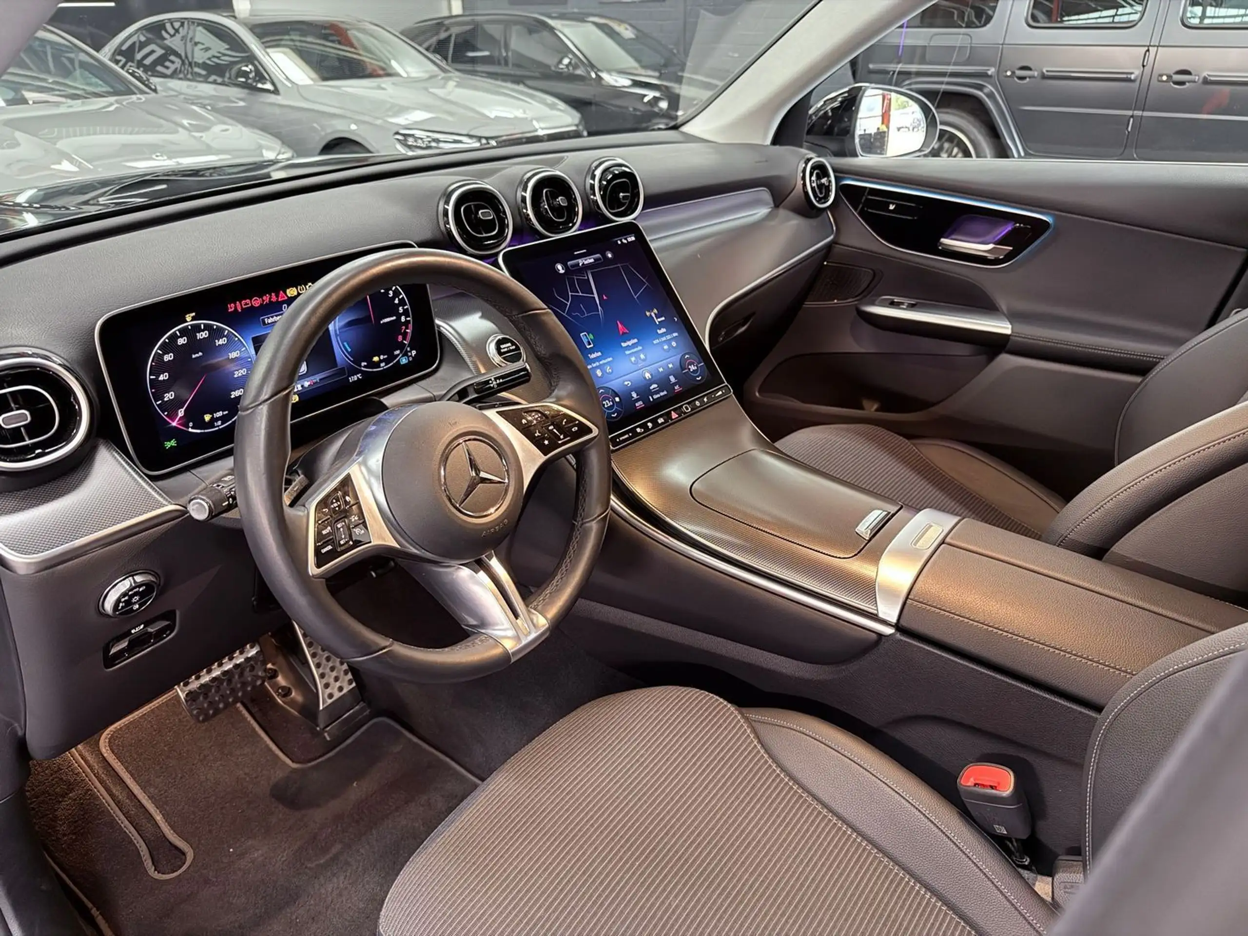 Mercedes-Benz - GLC 300