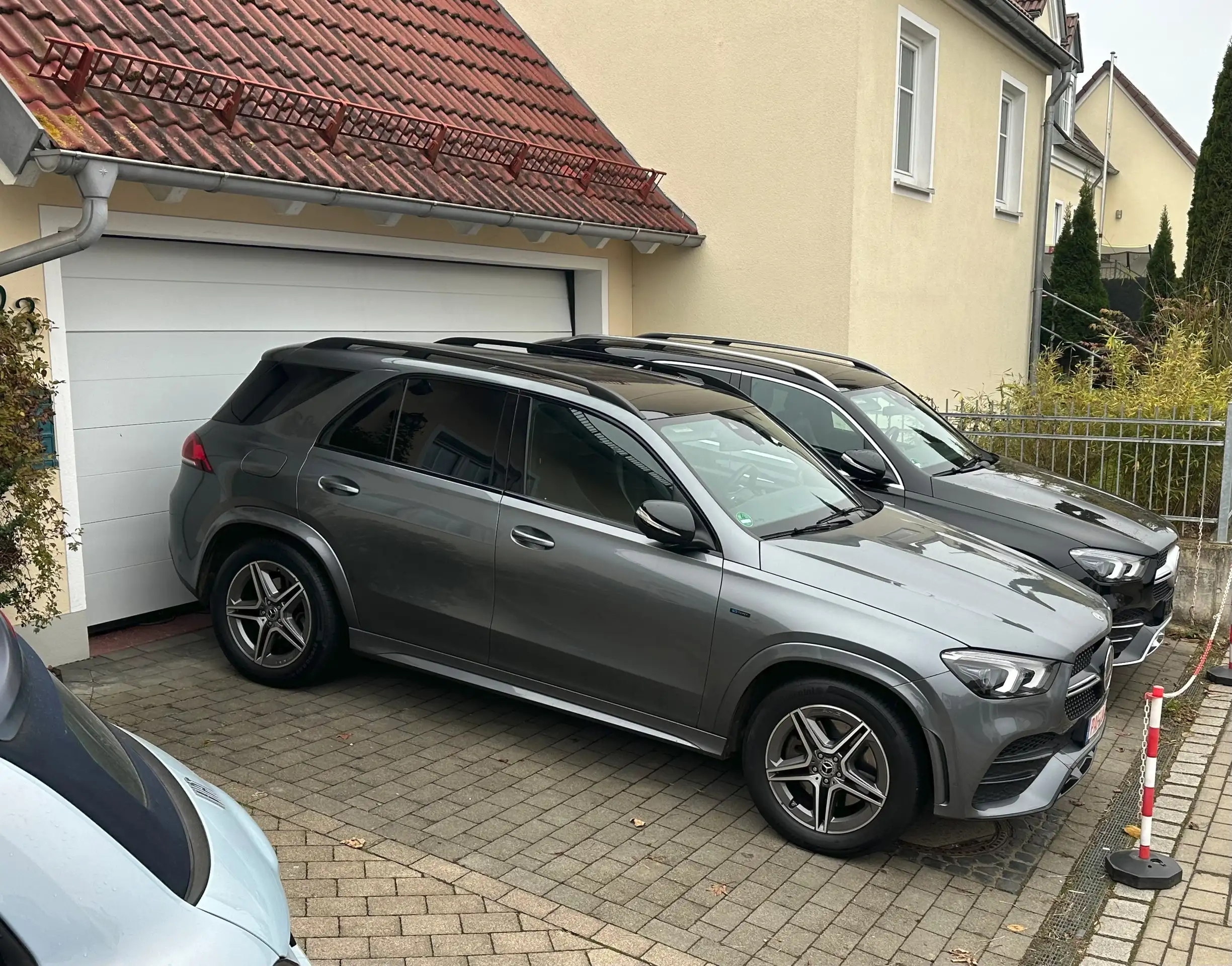 Mercedes-Benz - GLE 350