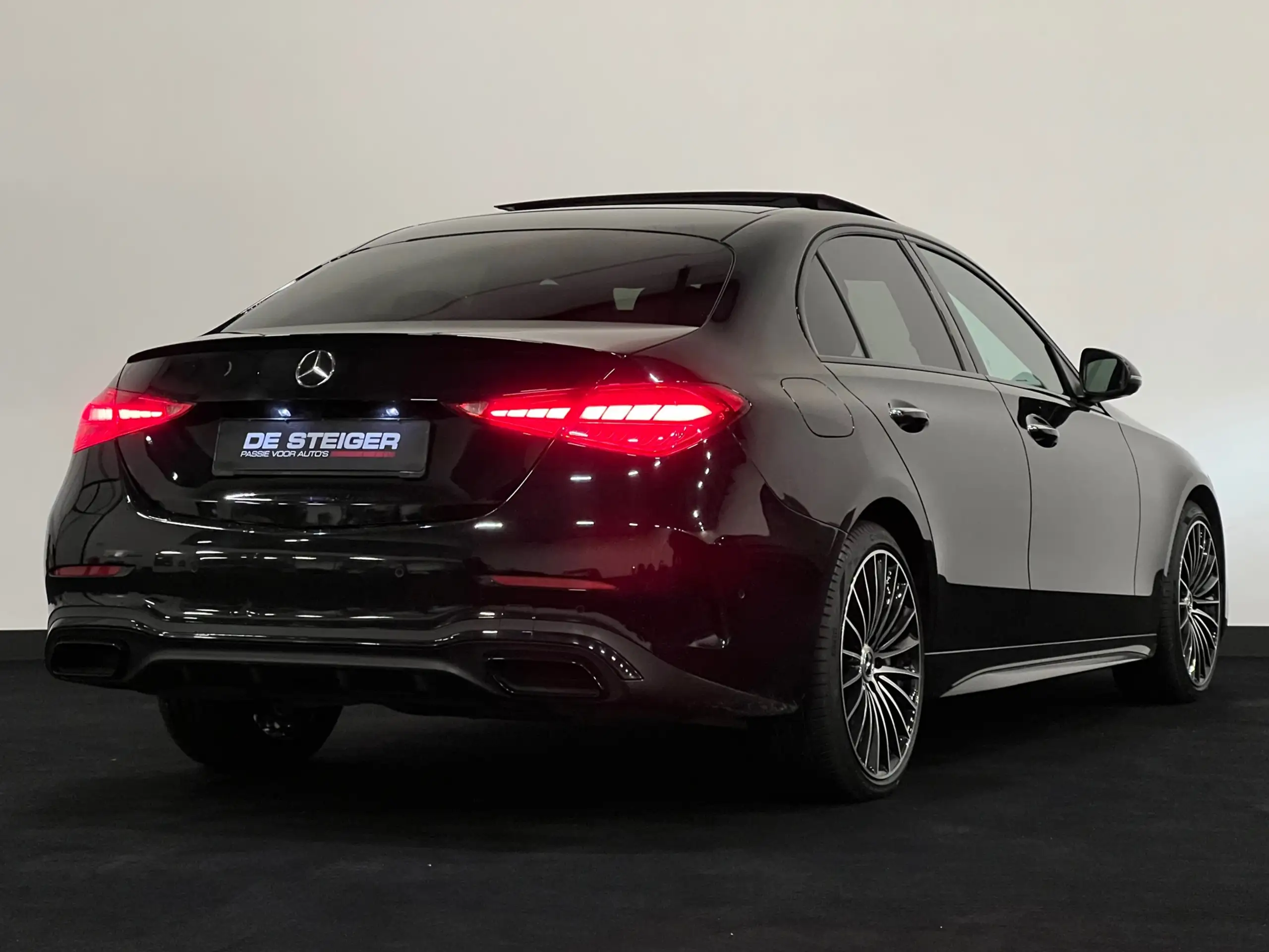 Mercedes-Benz - C 300