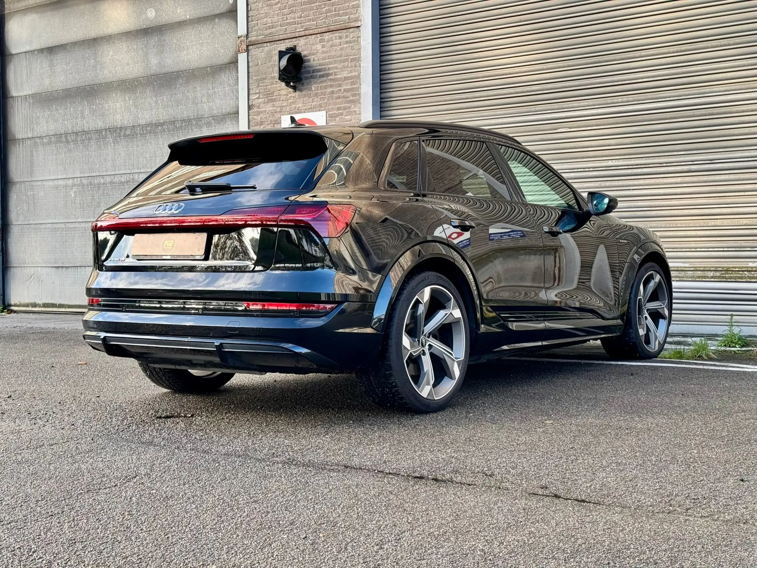 Audi - e-tron