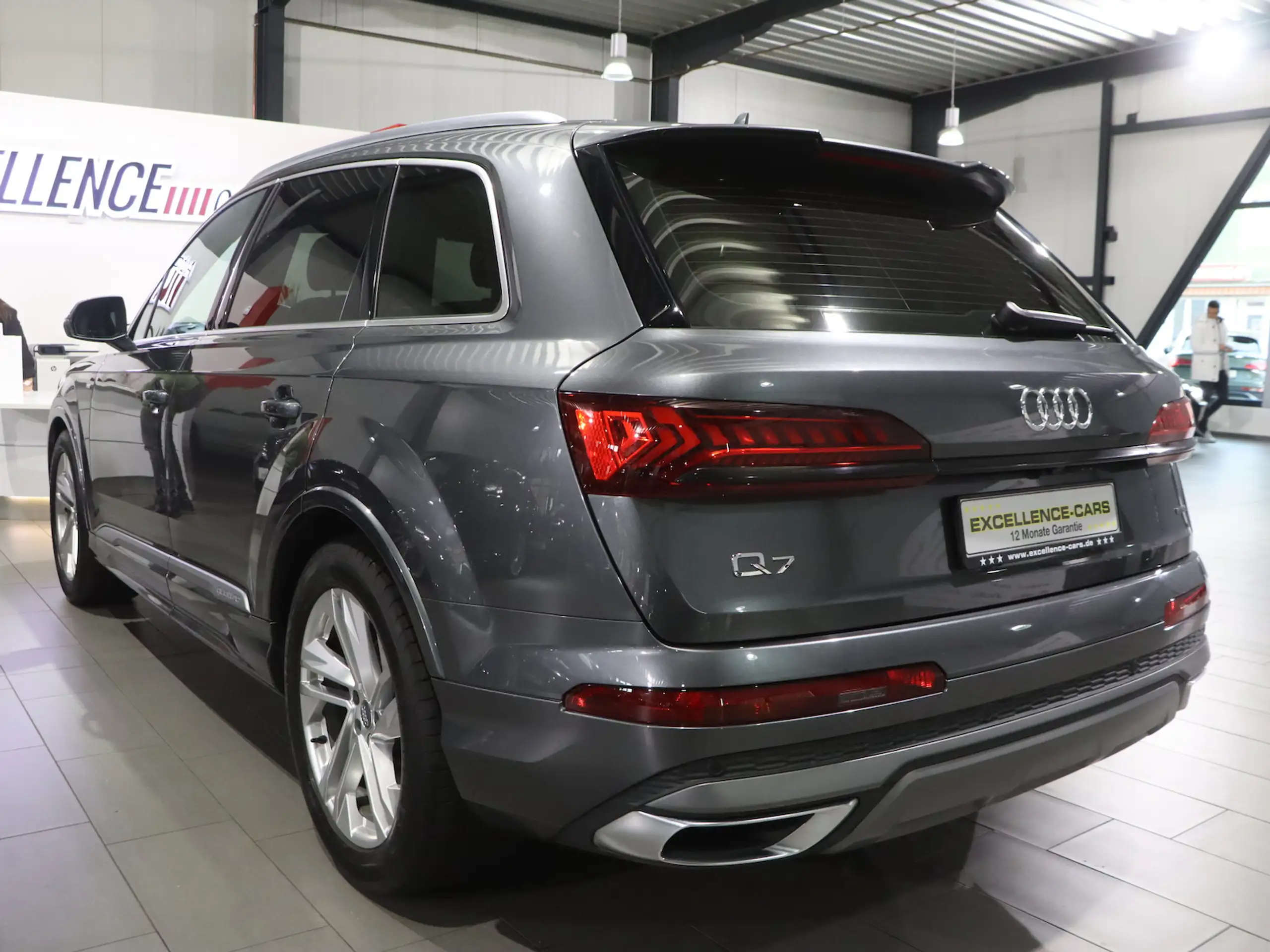 Audi - Q7