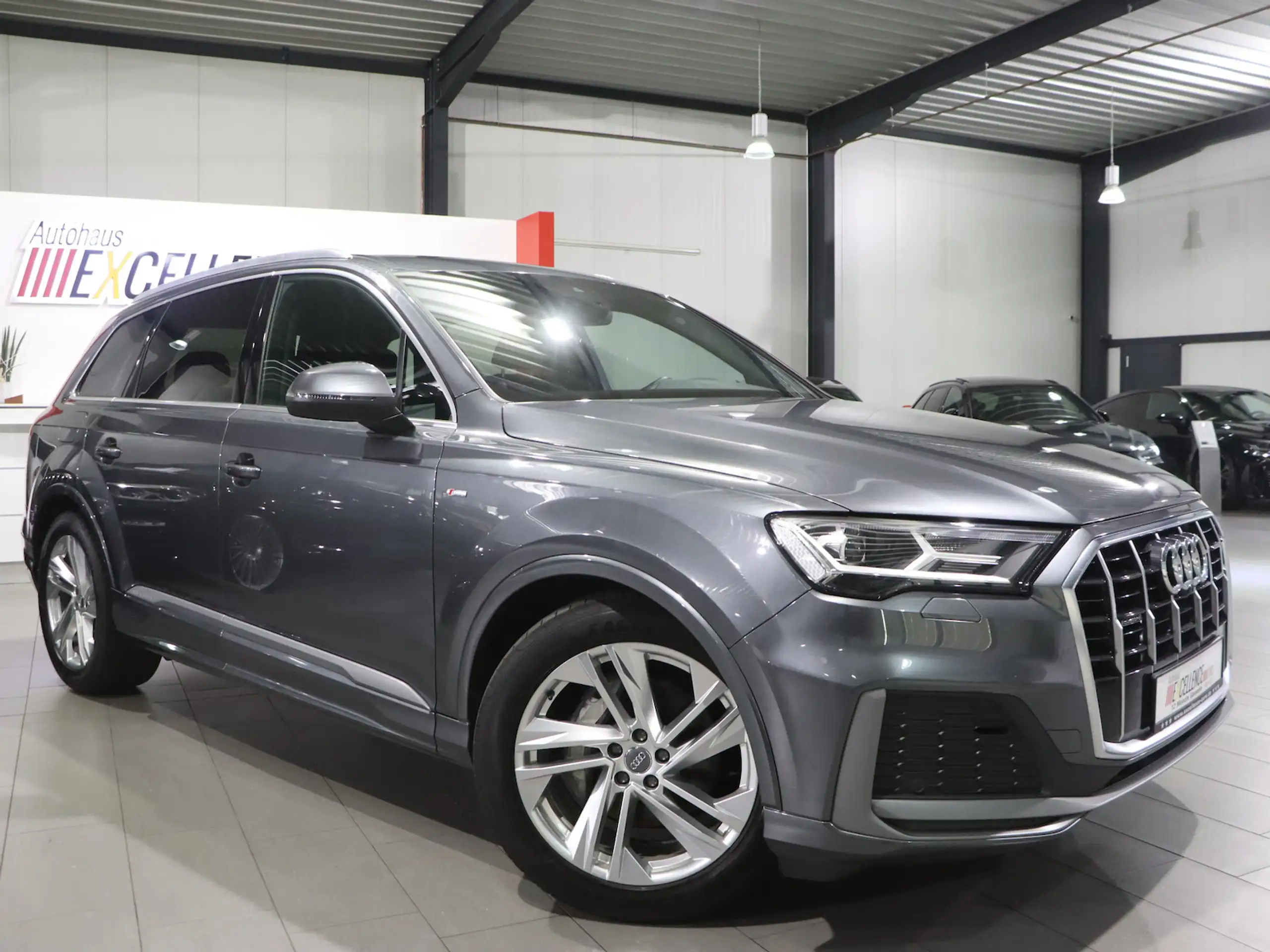 Audi - Q7