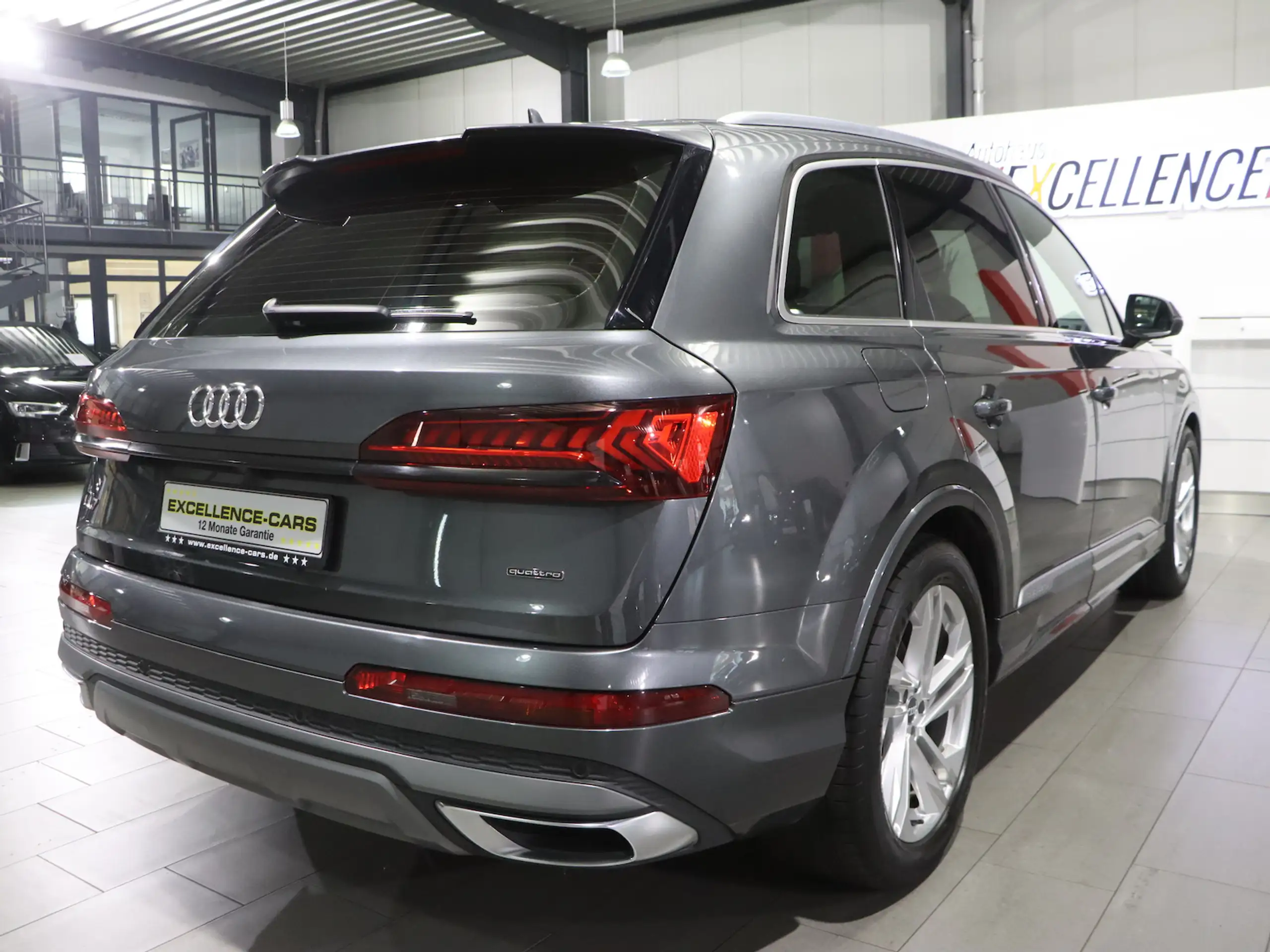 Audi - Q7