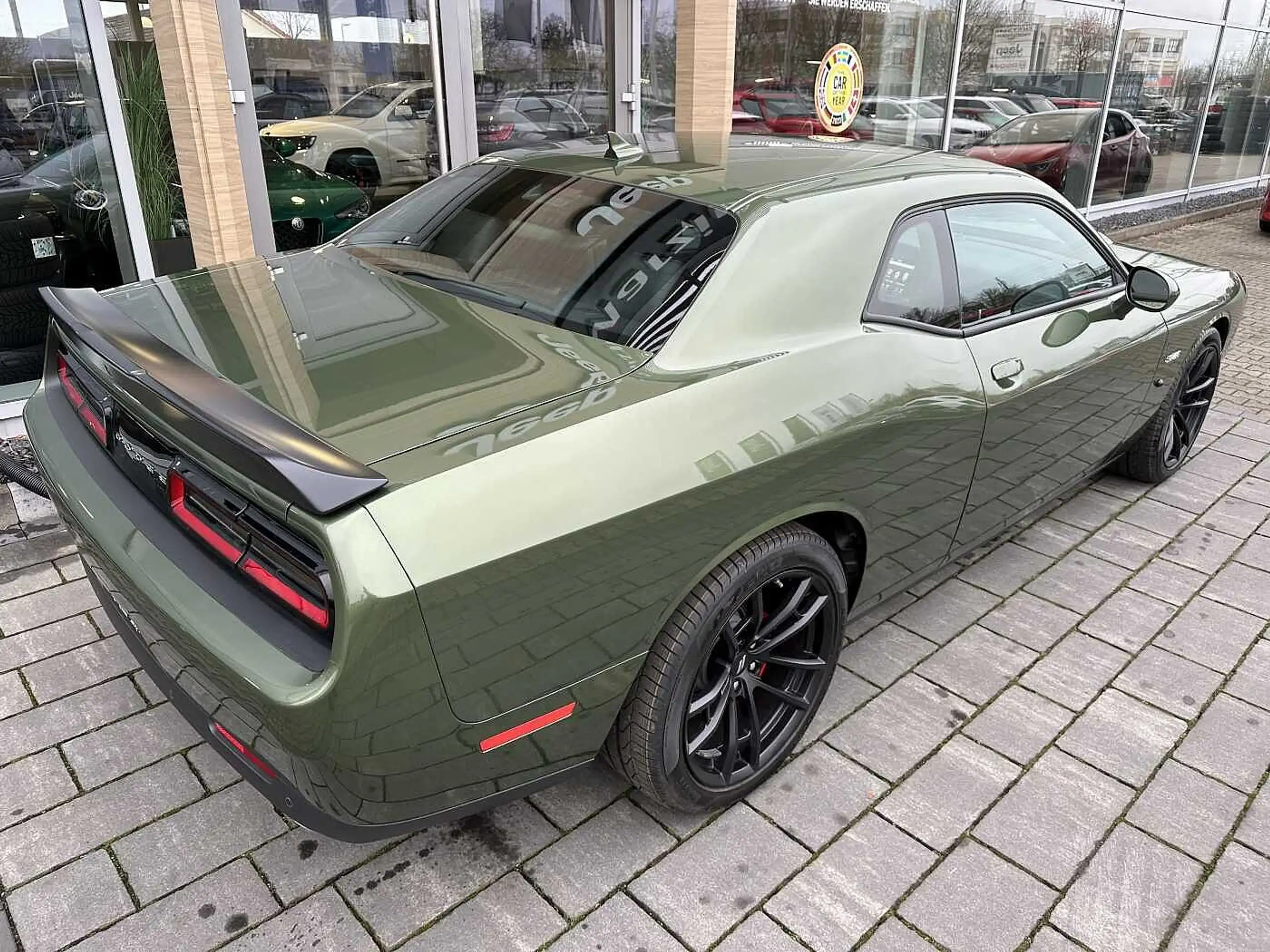 Dodge - Challenger