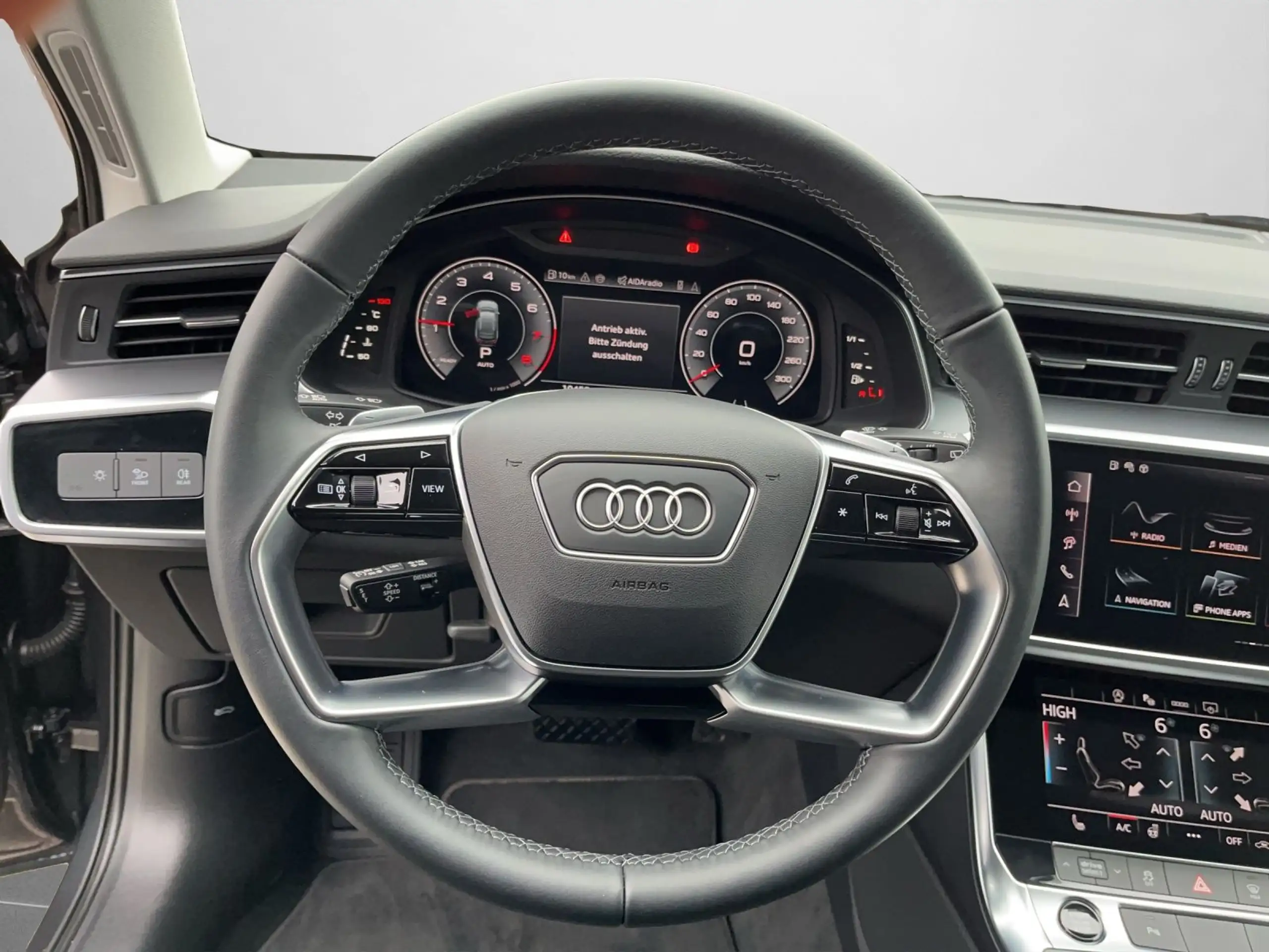 Audi - A6