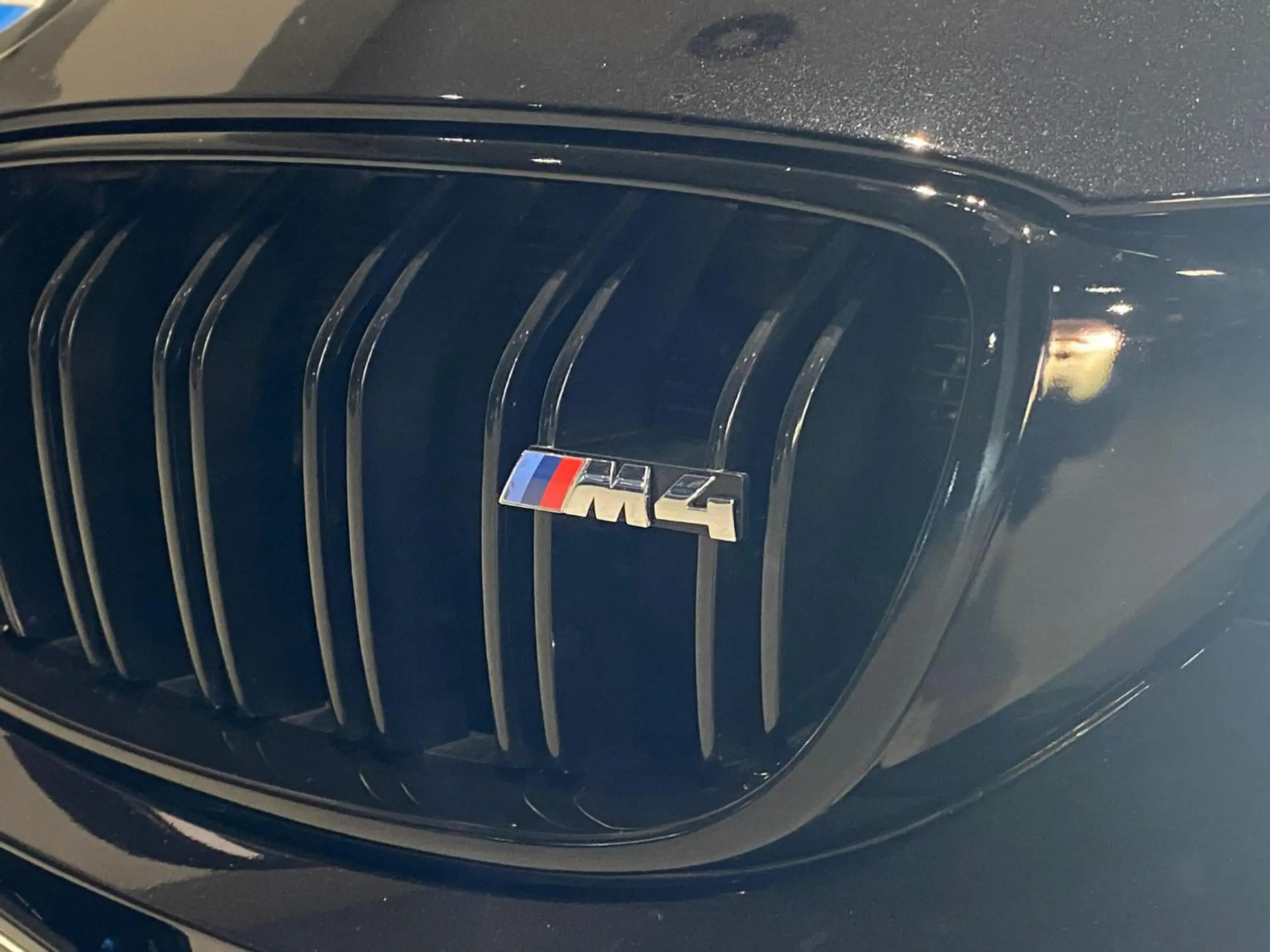 BMW - M4