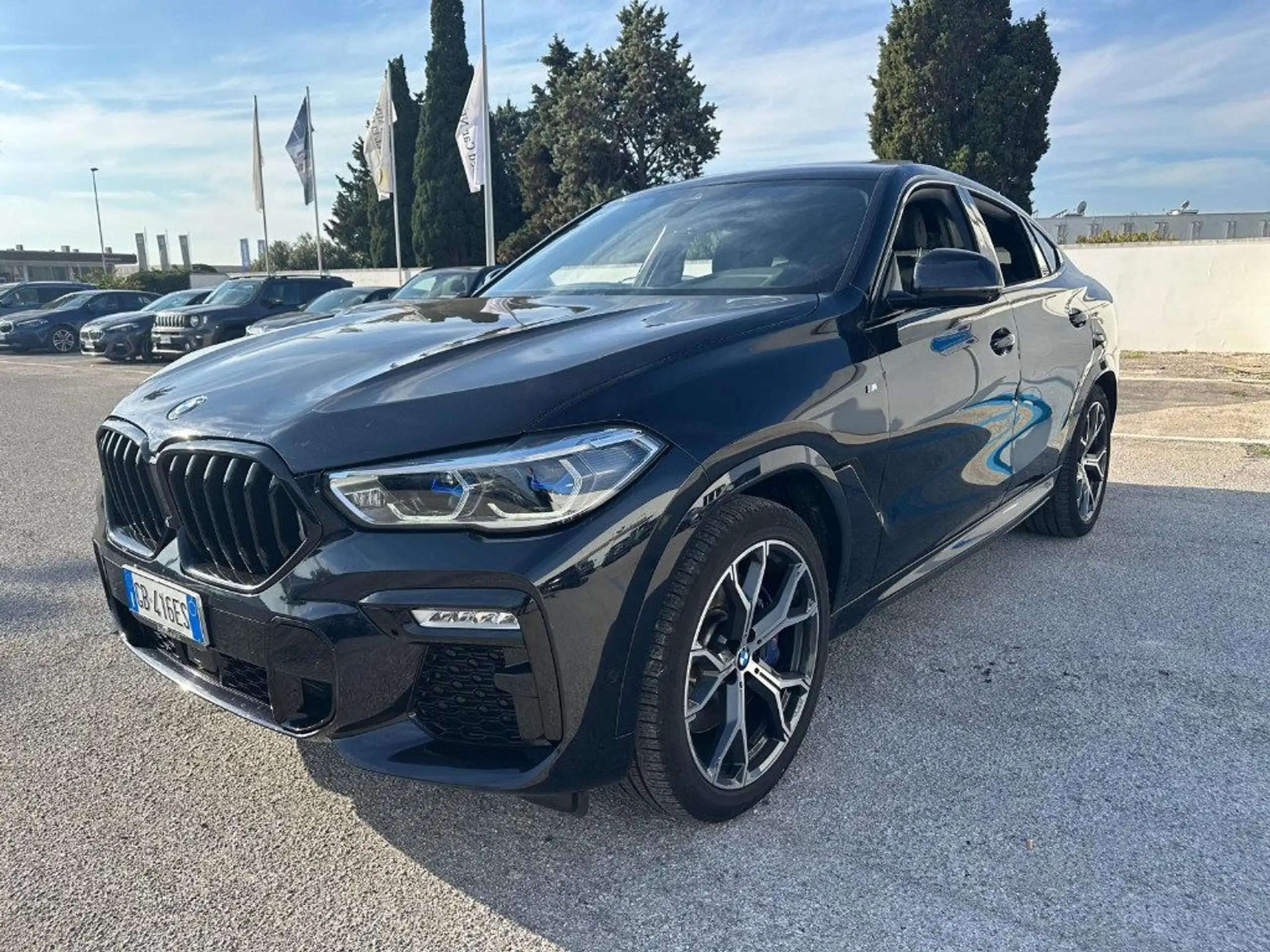 BMW - X6