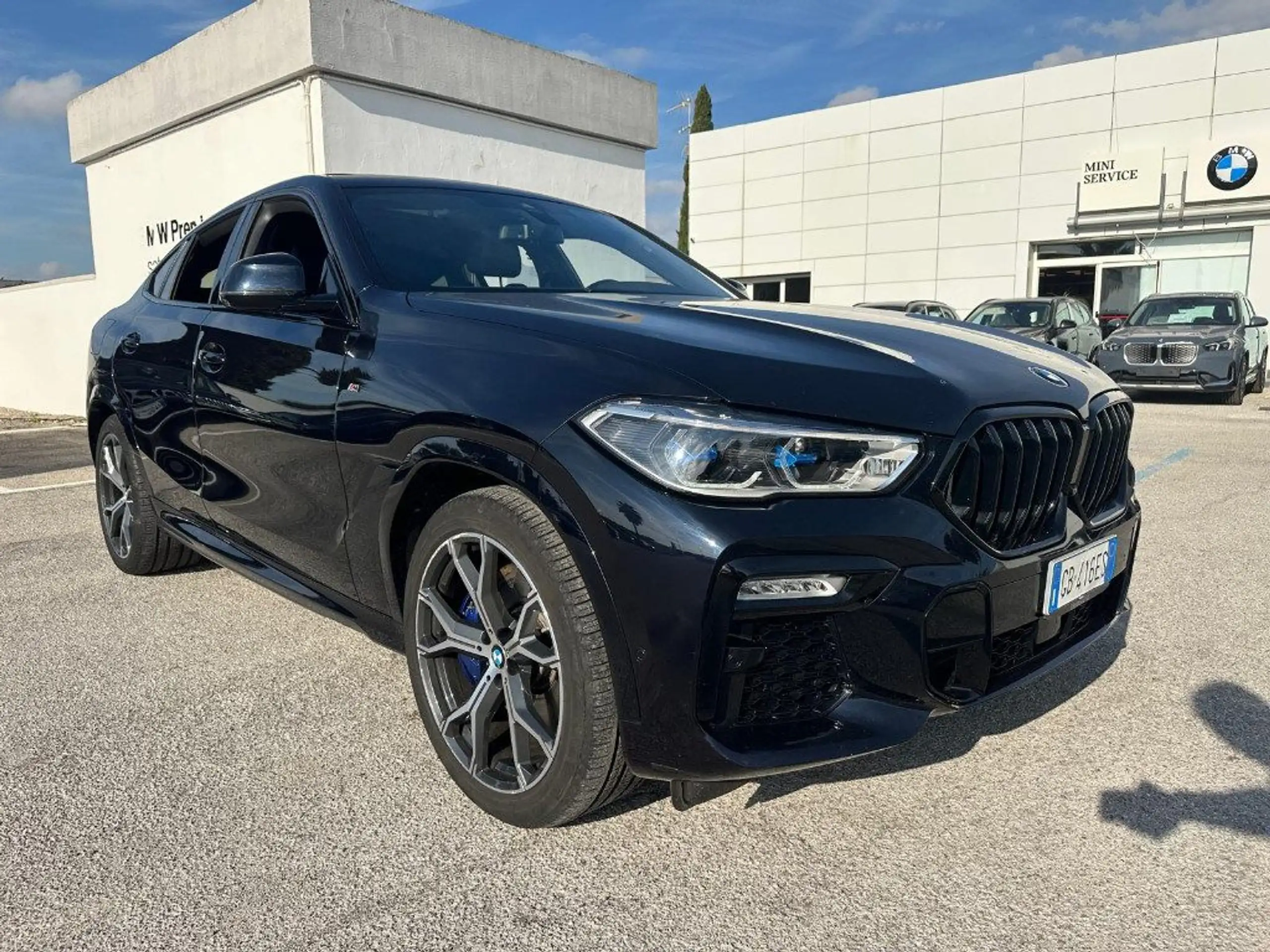 BMW - X6