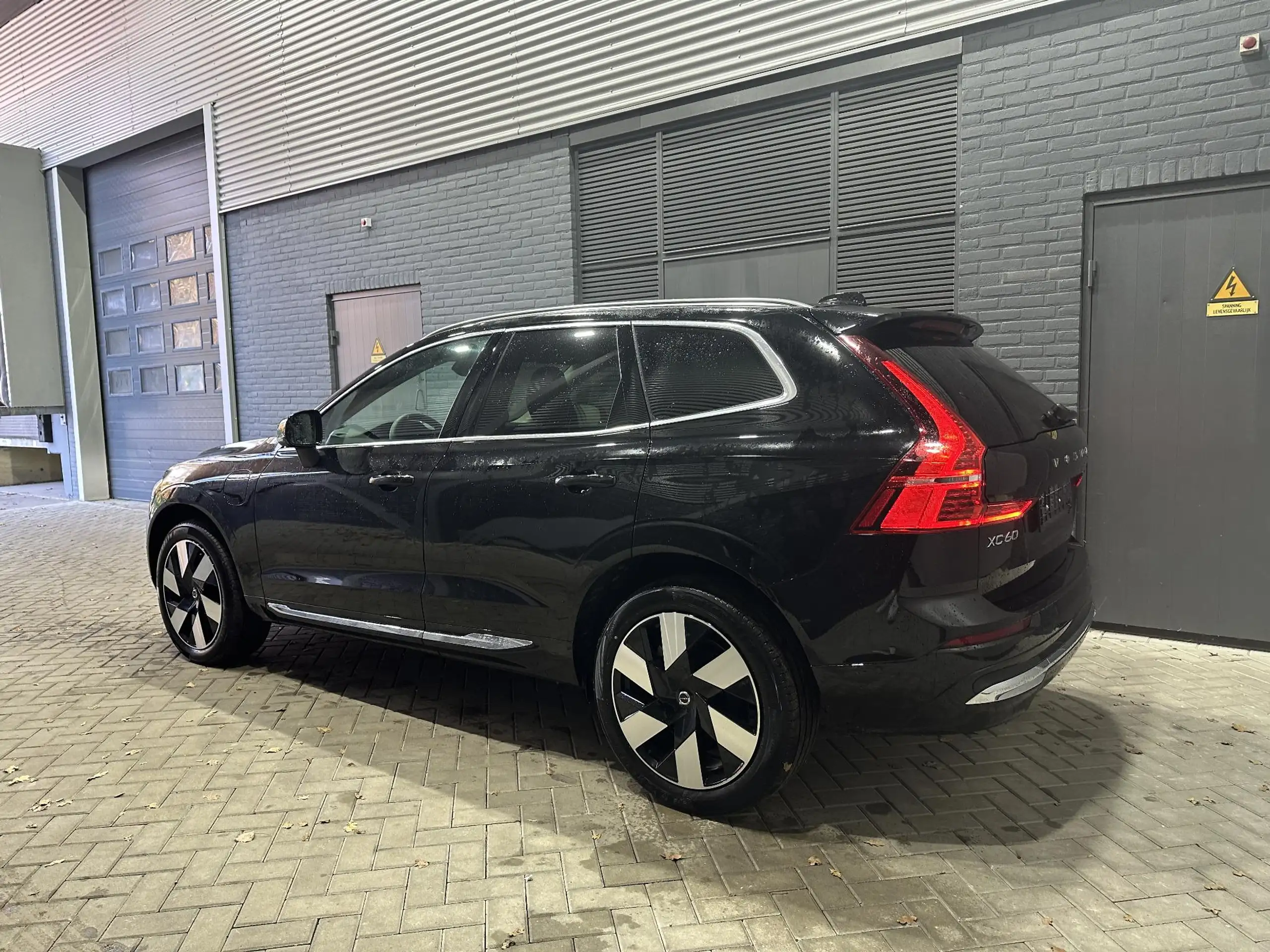 Volvo - XC60