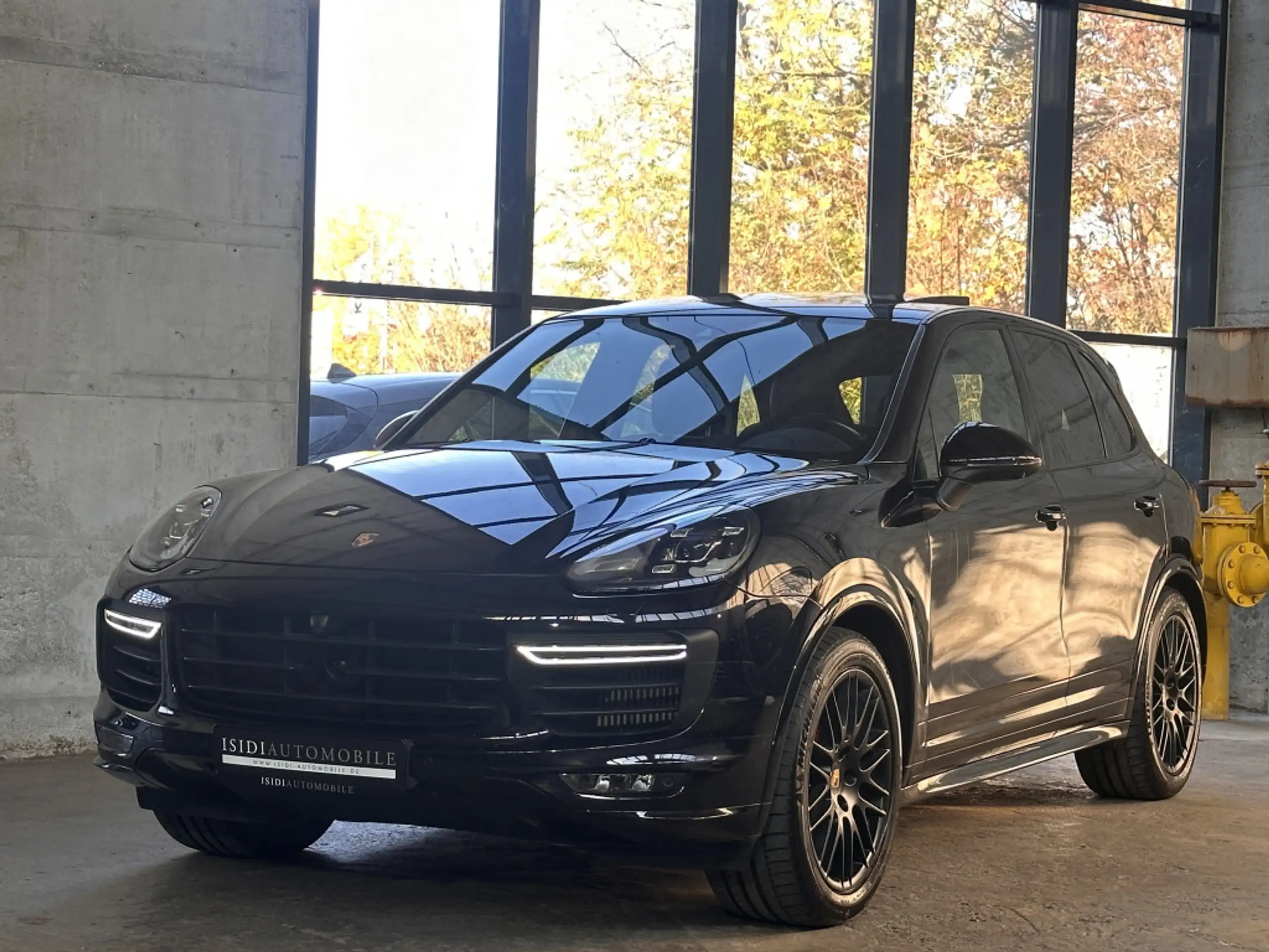 Porsche - Cayenne