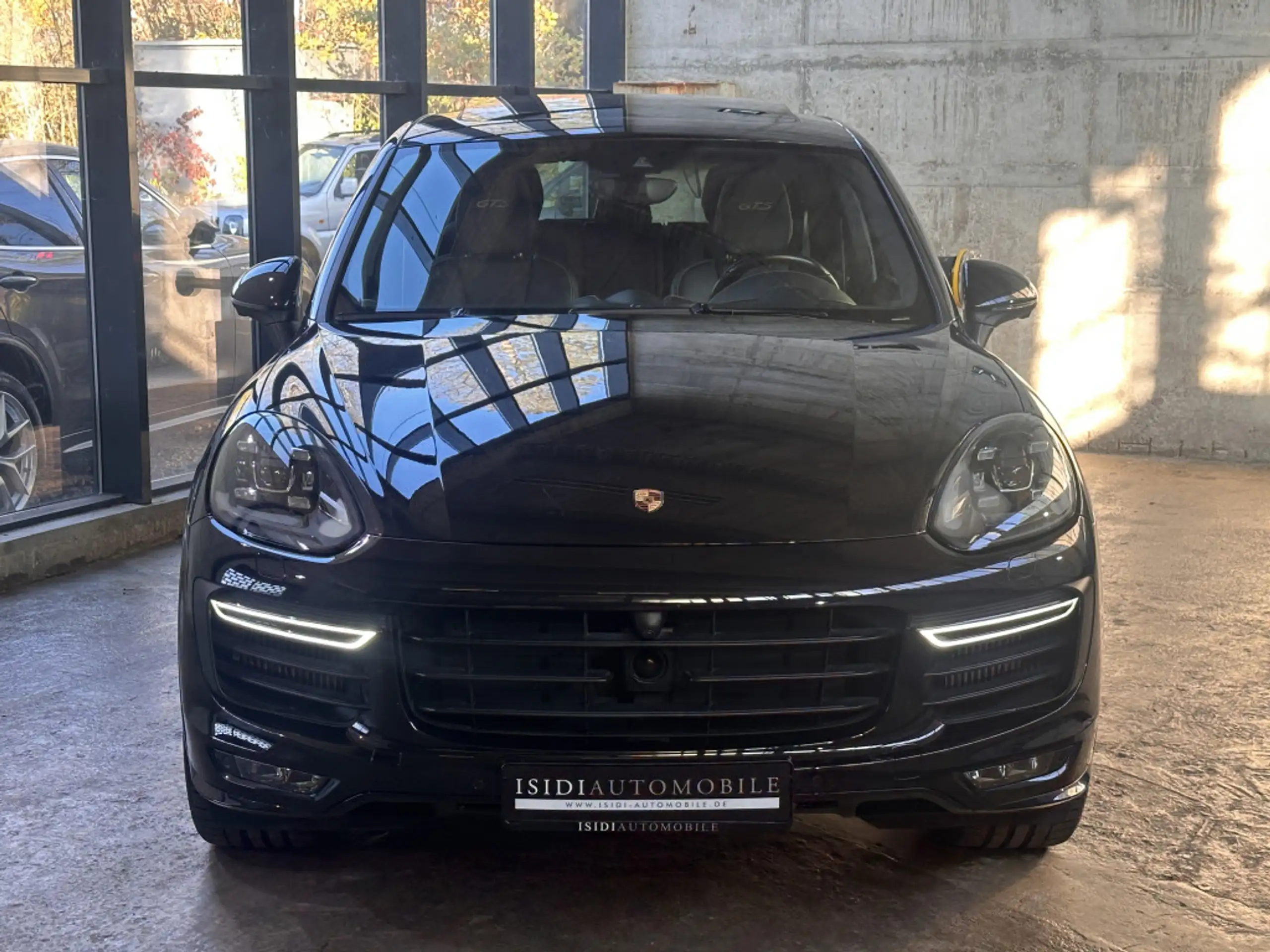 Porsche - Cayenne