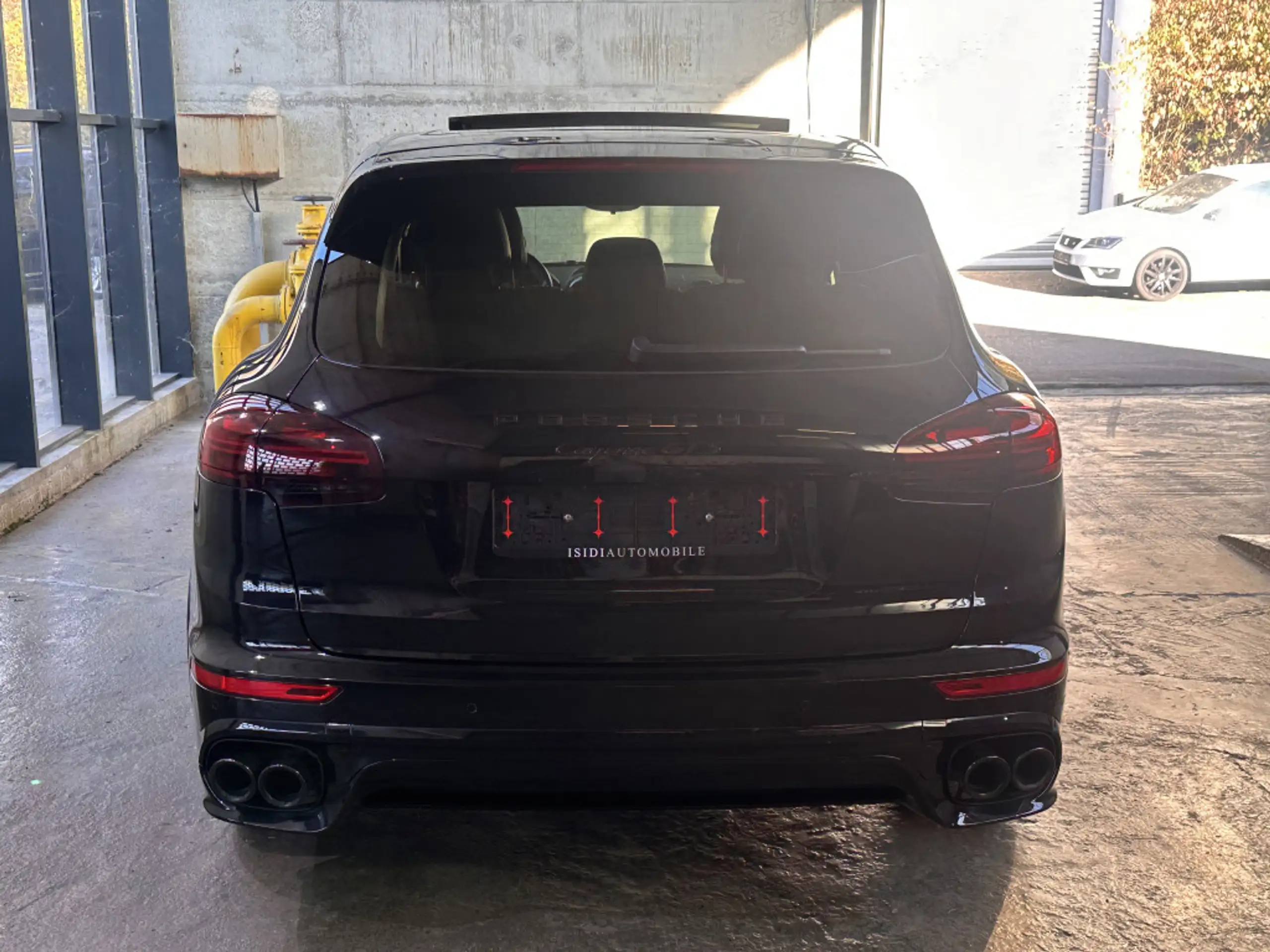 Porsche - Cayenne