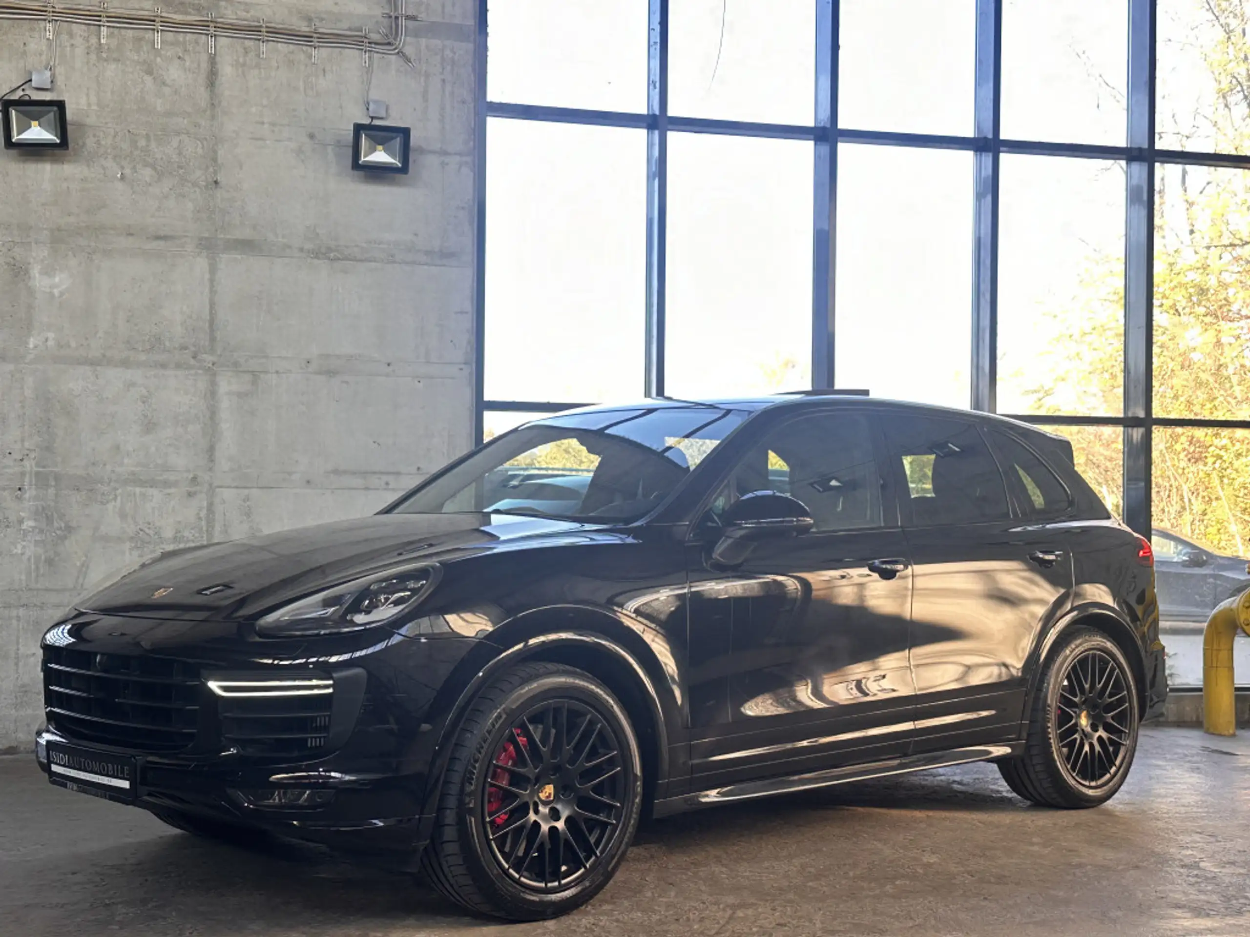 Porsche - Cayenne