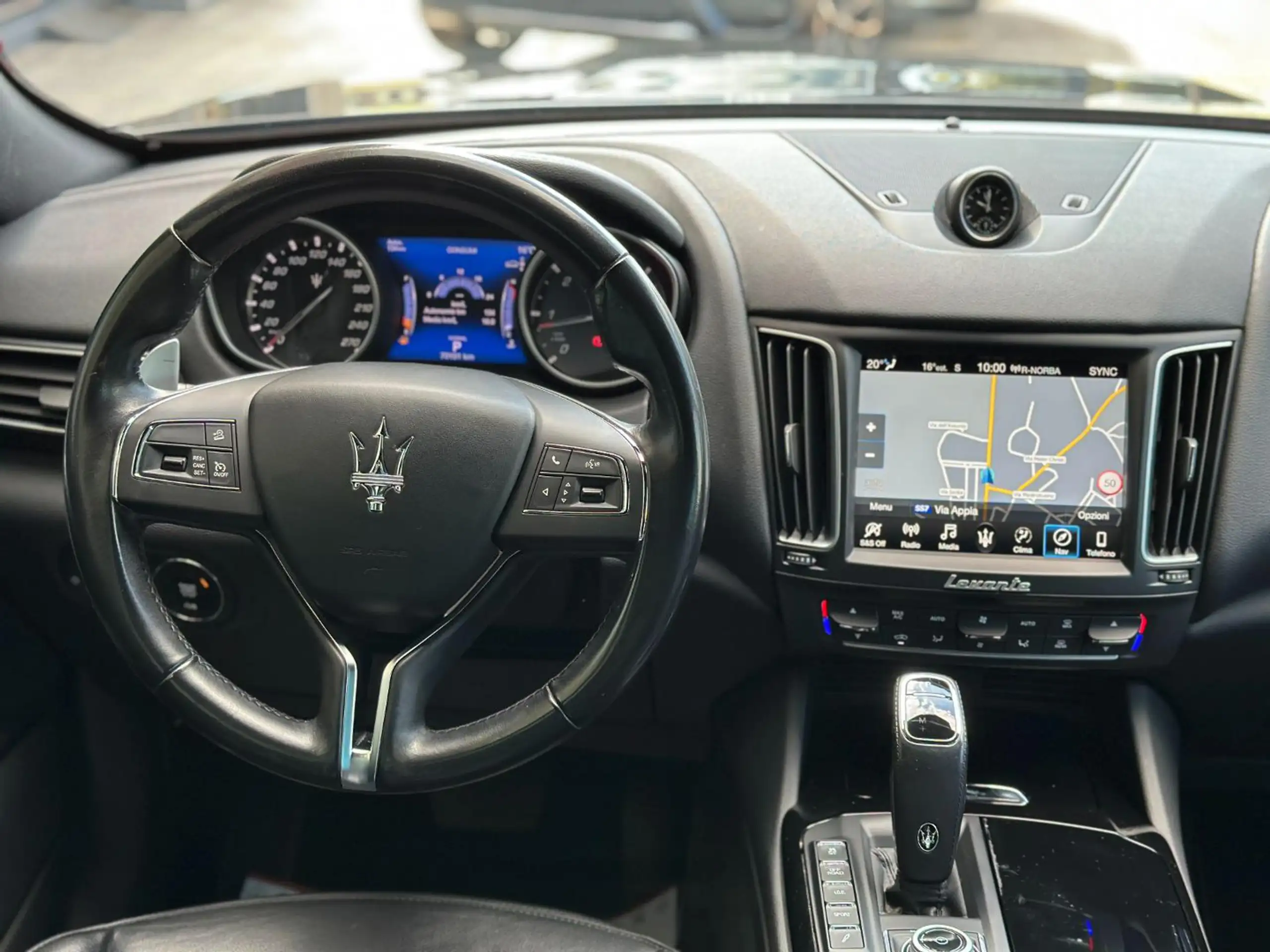 Maserati - Levante