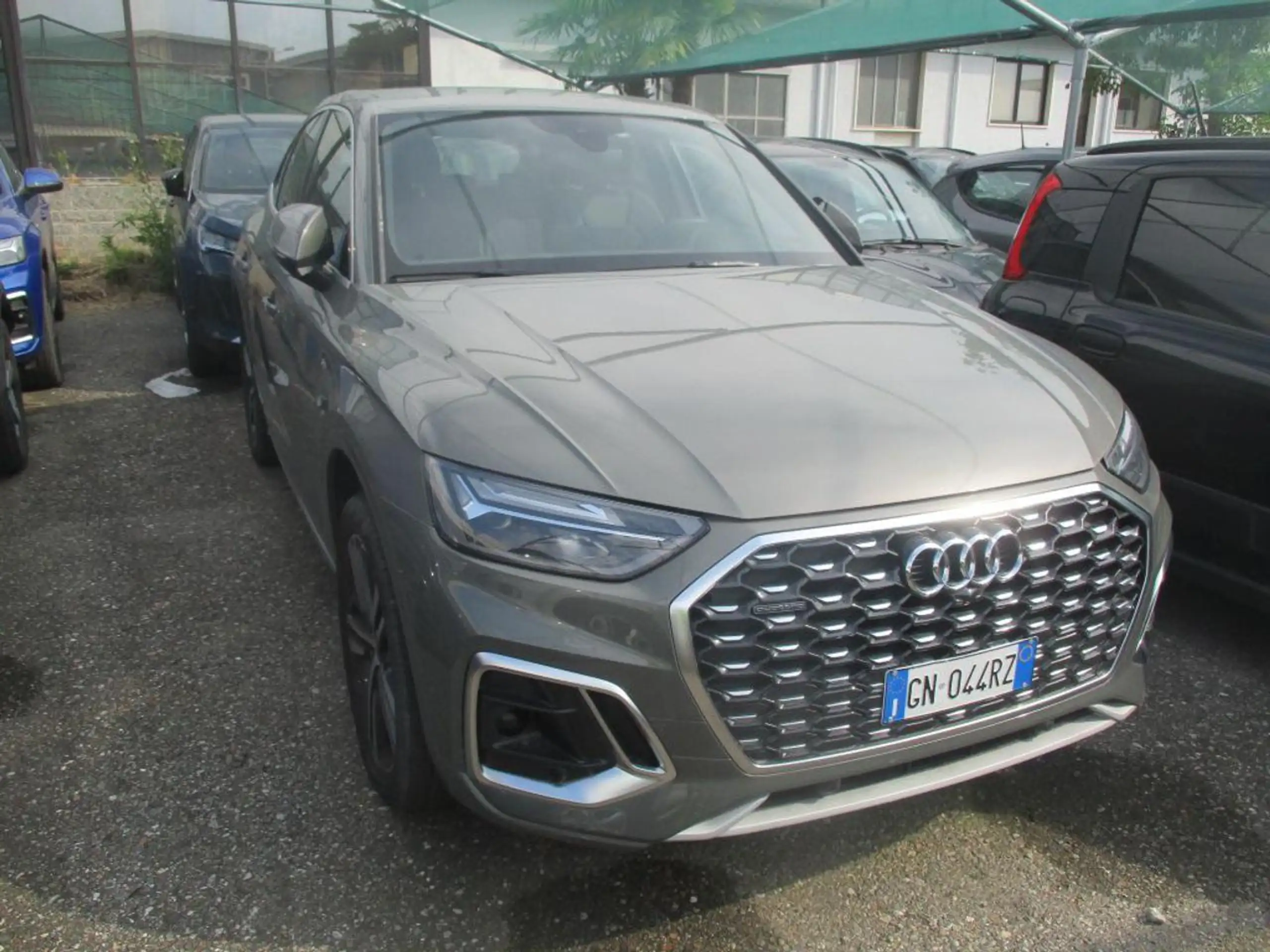 Audi - Q5