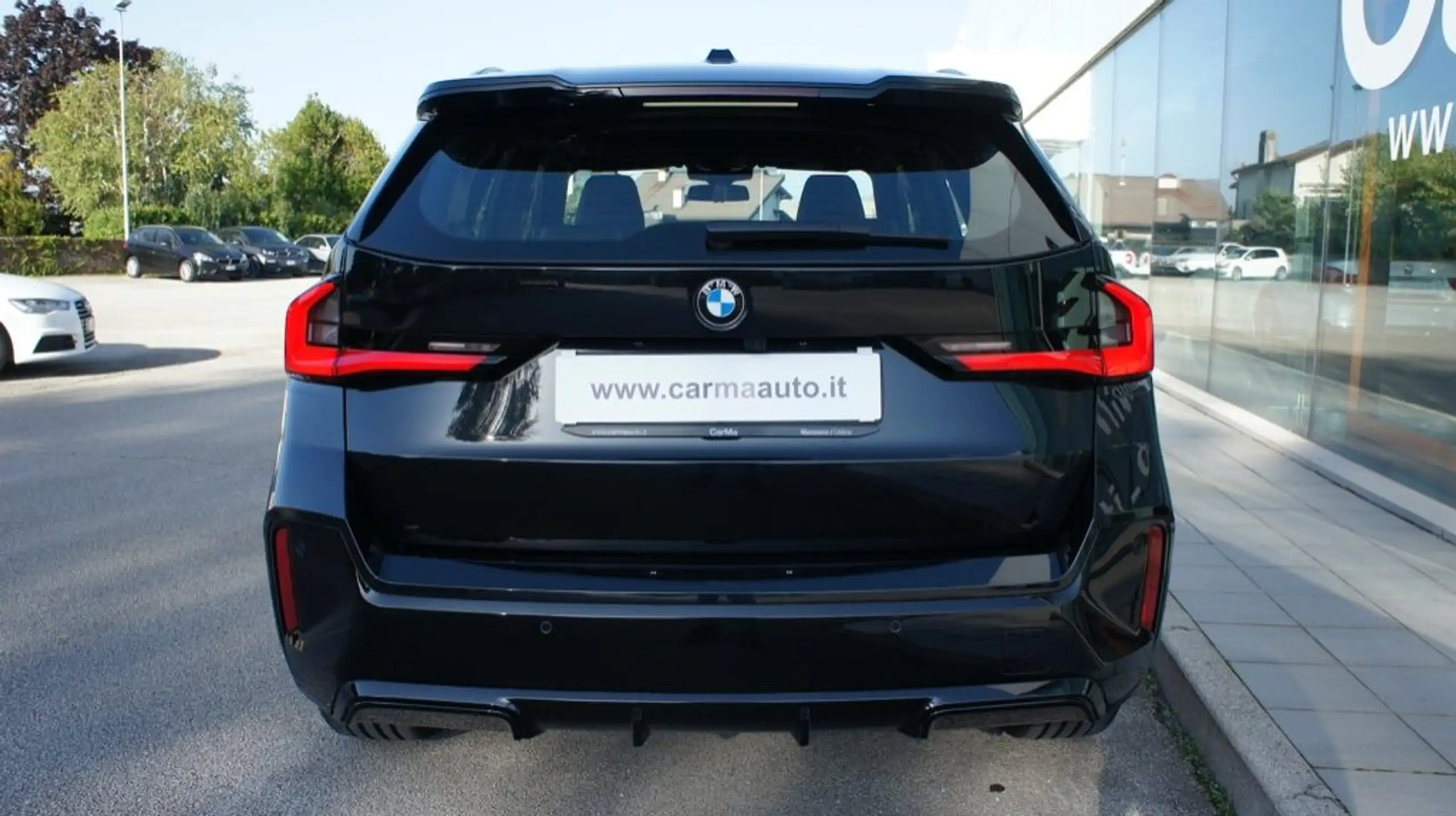 BMW - X1