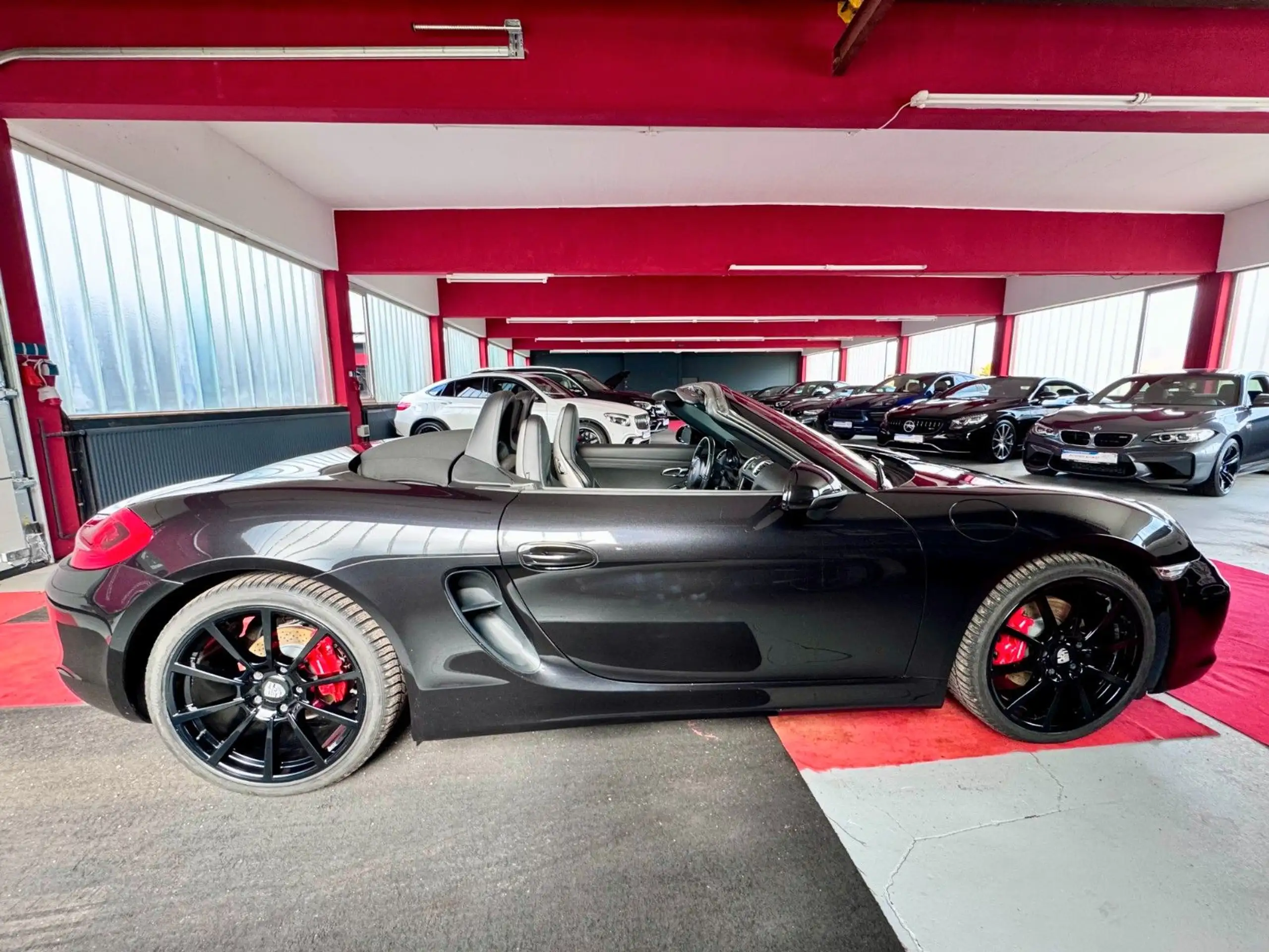 Porsche - Boxster