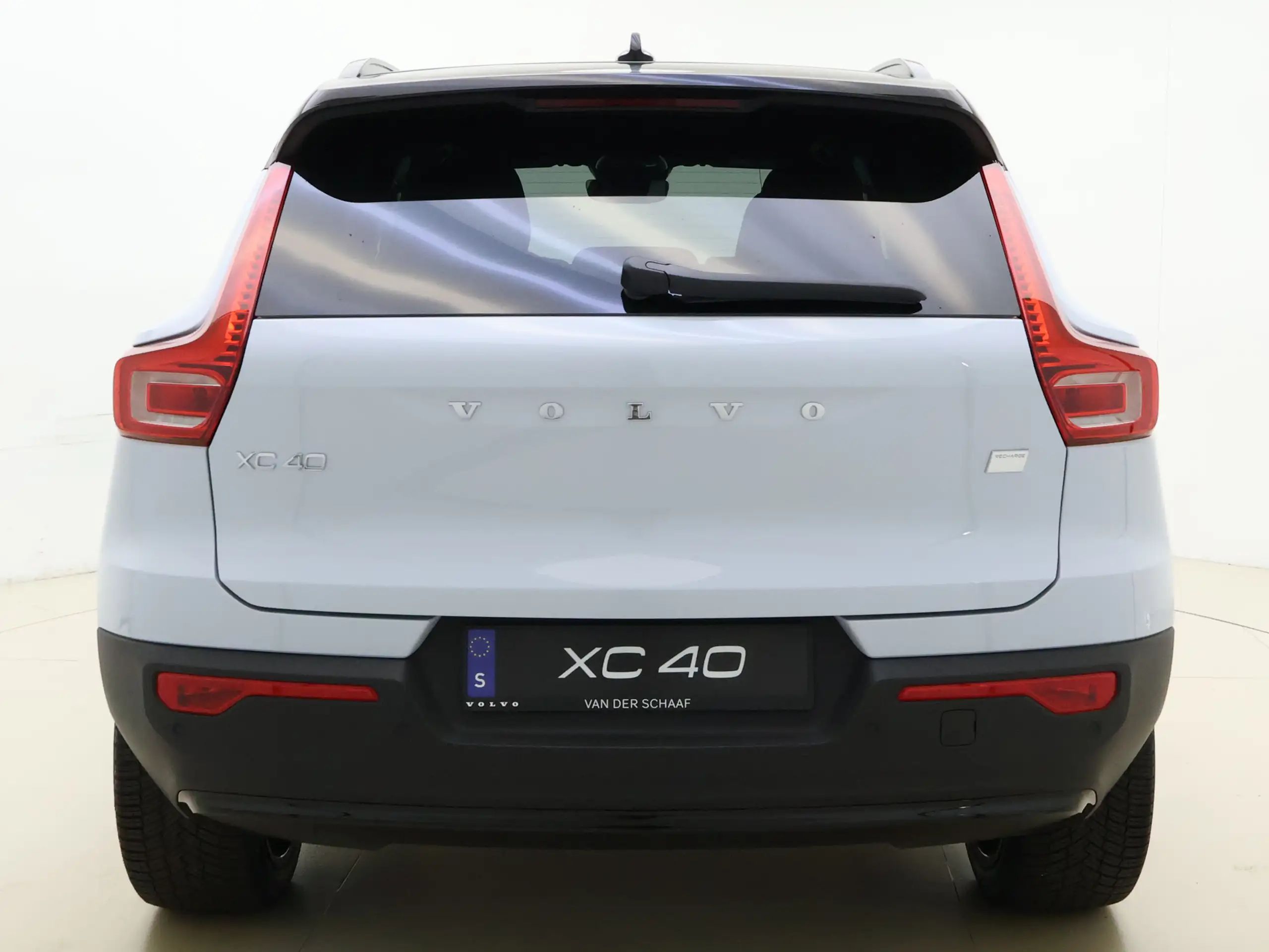 Volvo - XC40