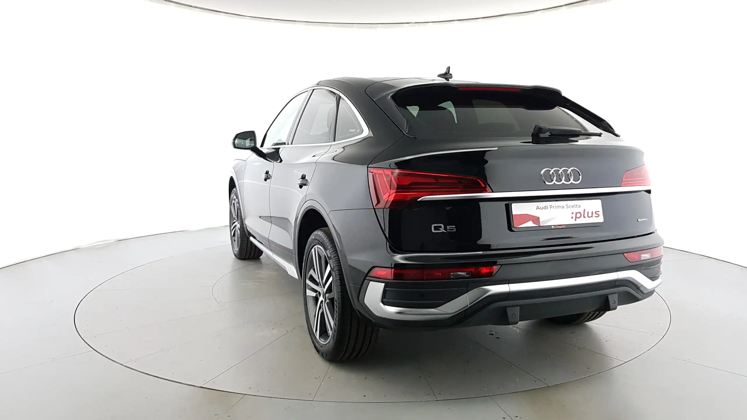 Audi - Q5