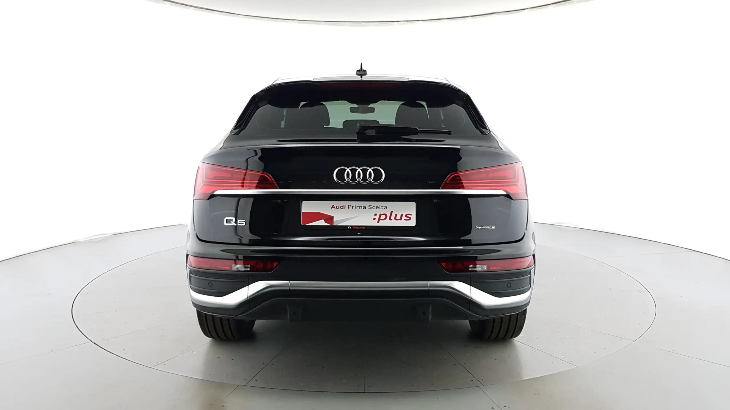 Audi - Q5