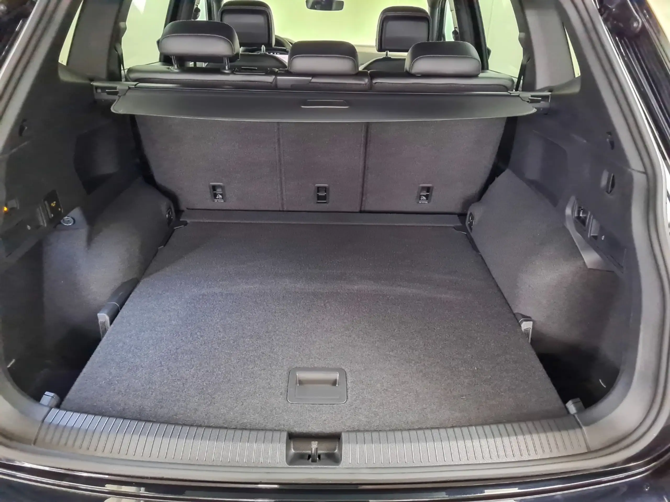 Volkswagen - Tiguan Allspace