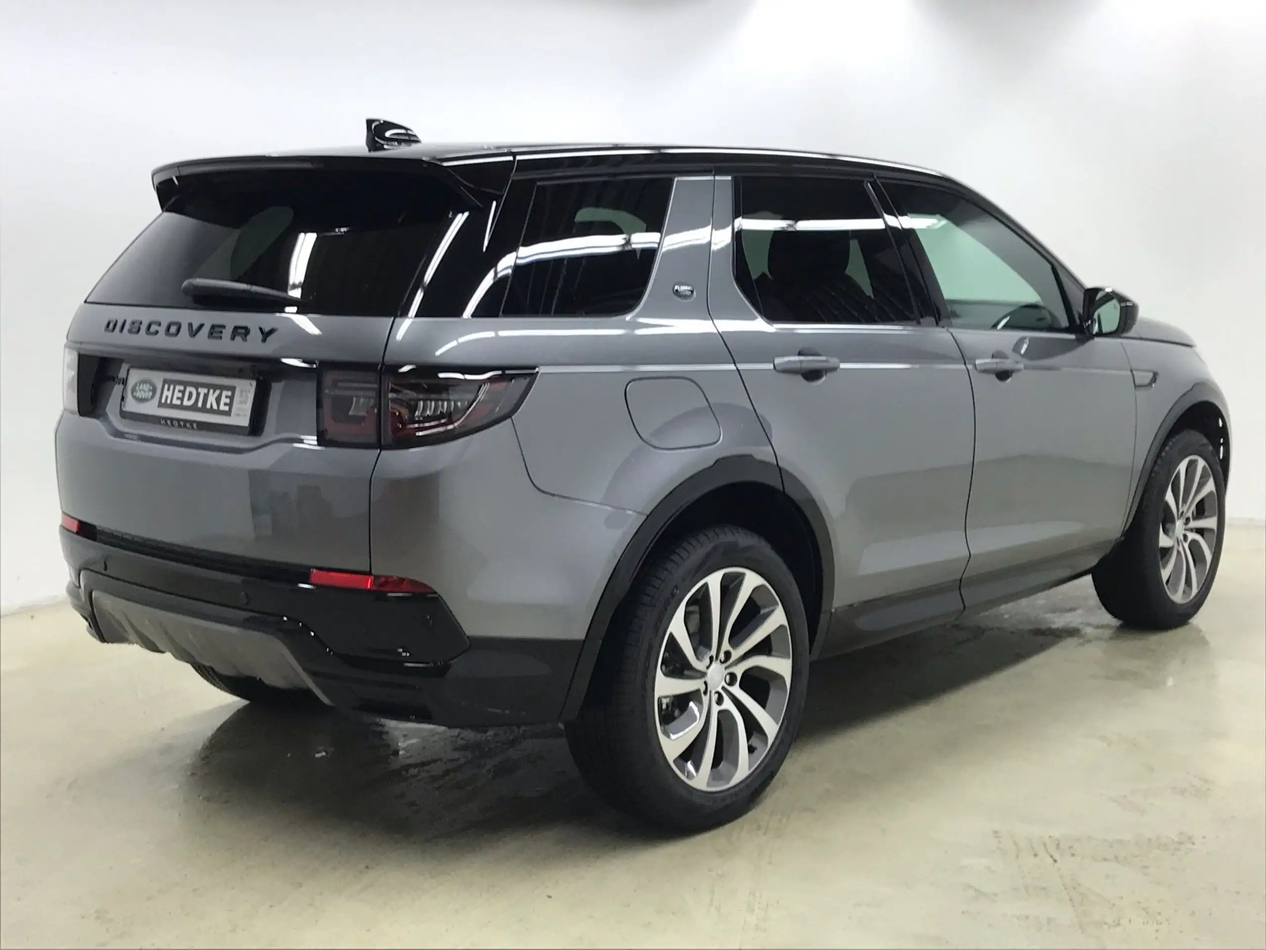 Land Rover - Discovery Sport