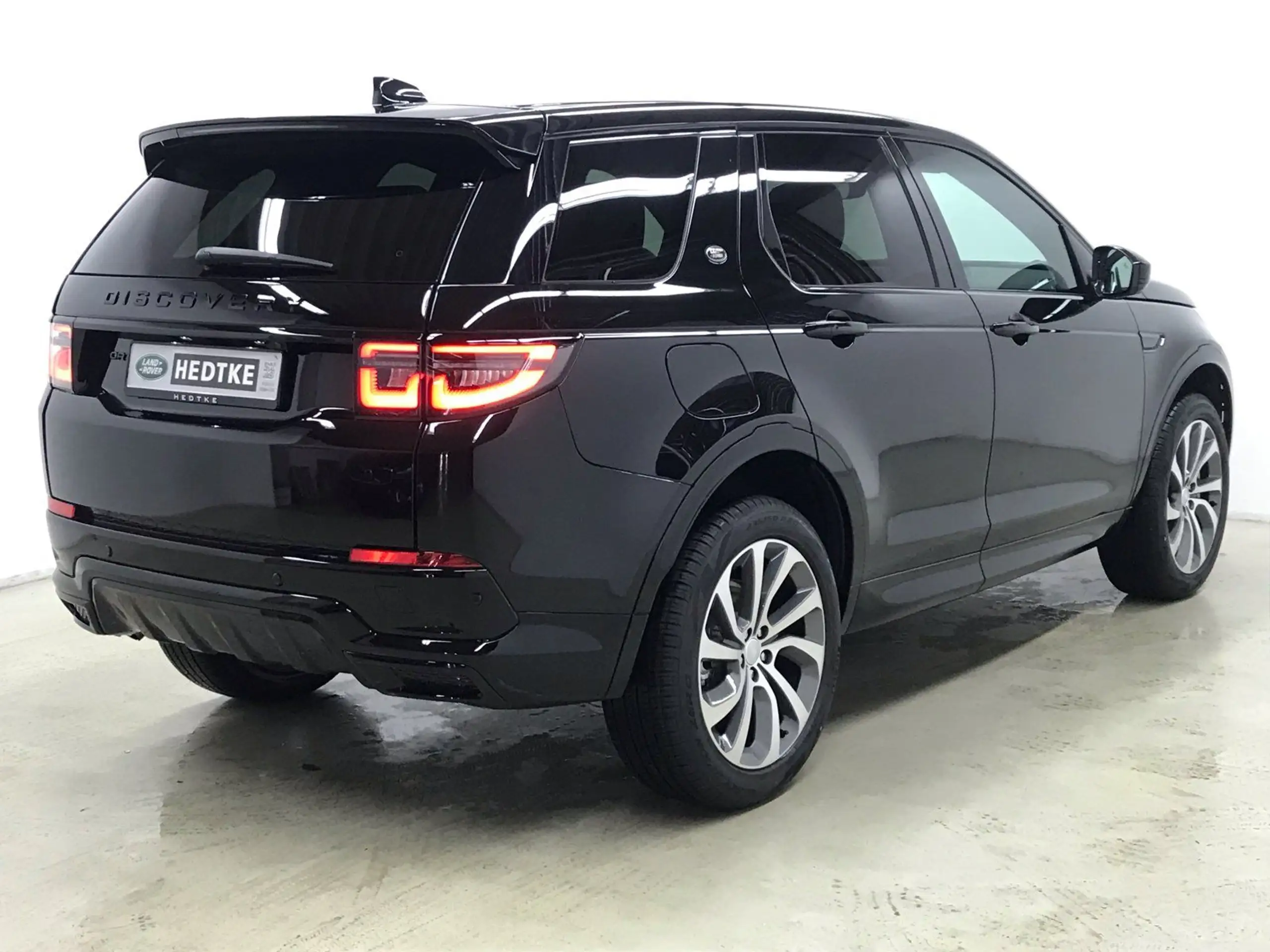 Land Rover - Discovery Sport