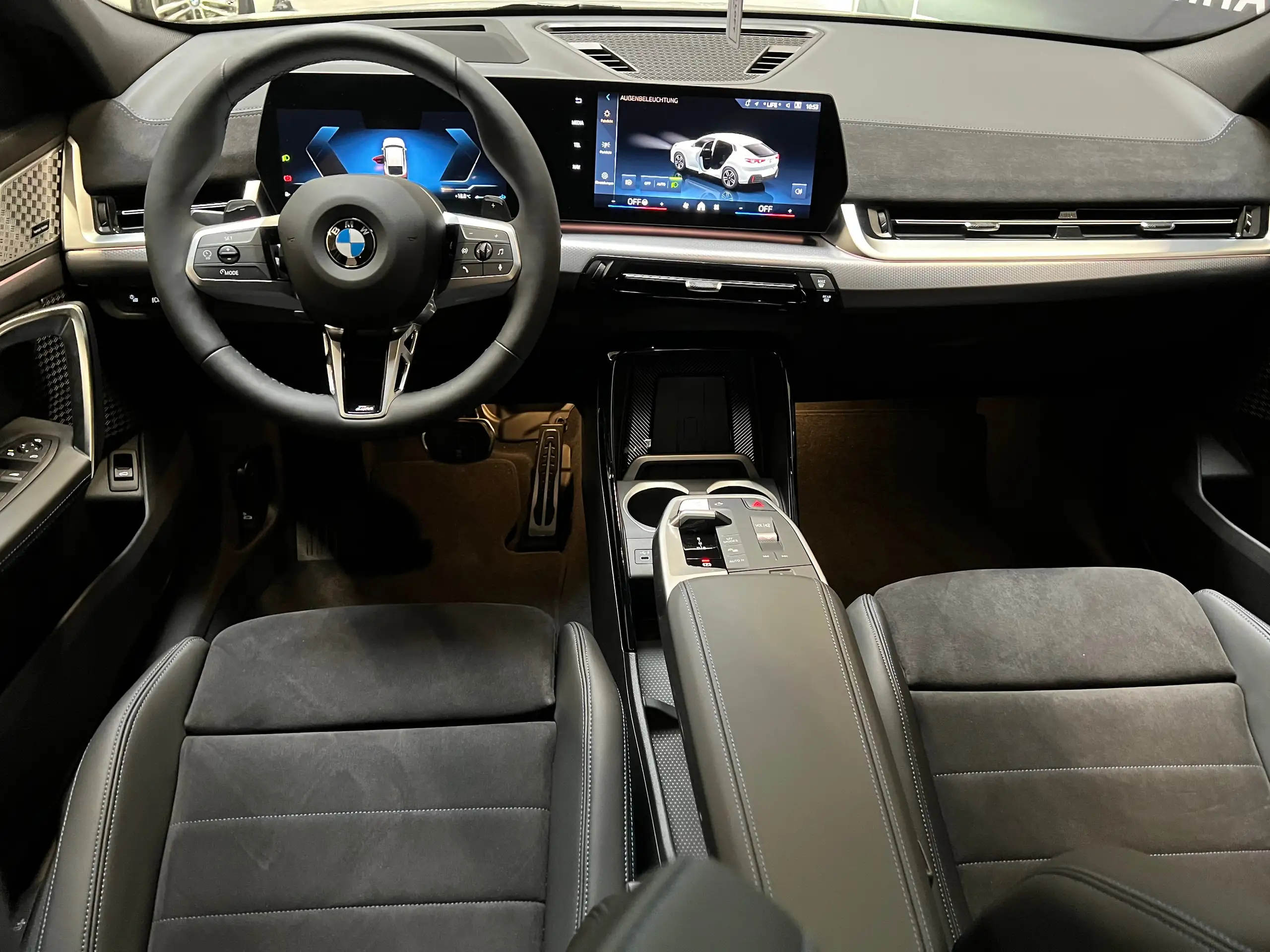 BMW - X2