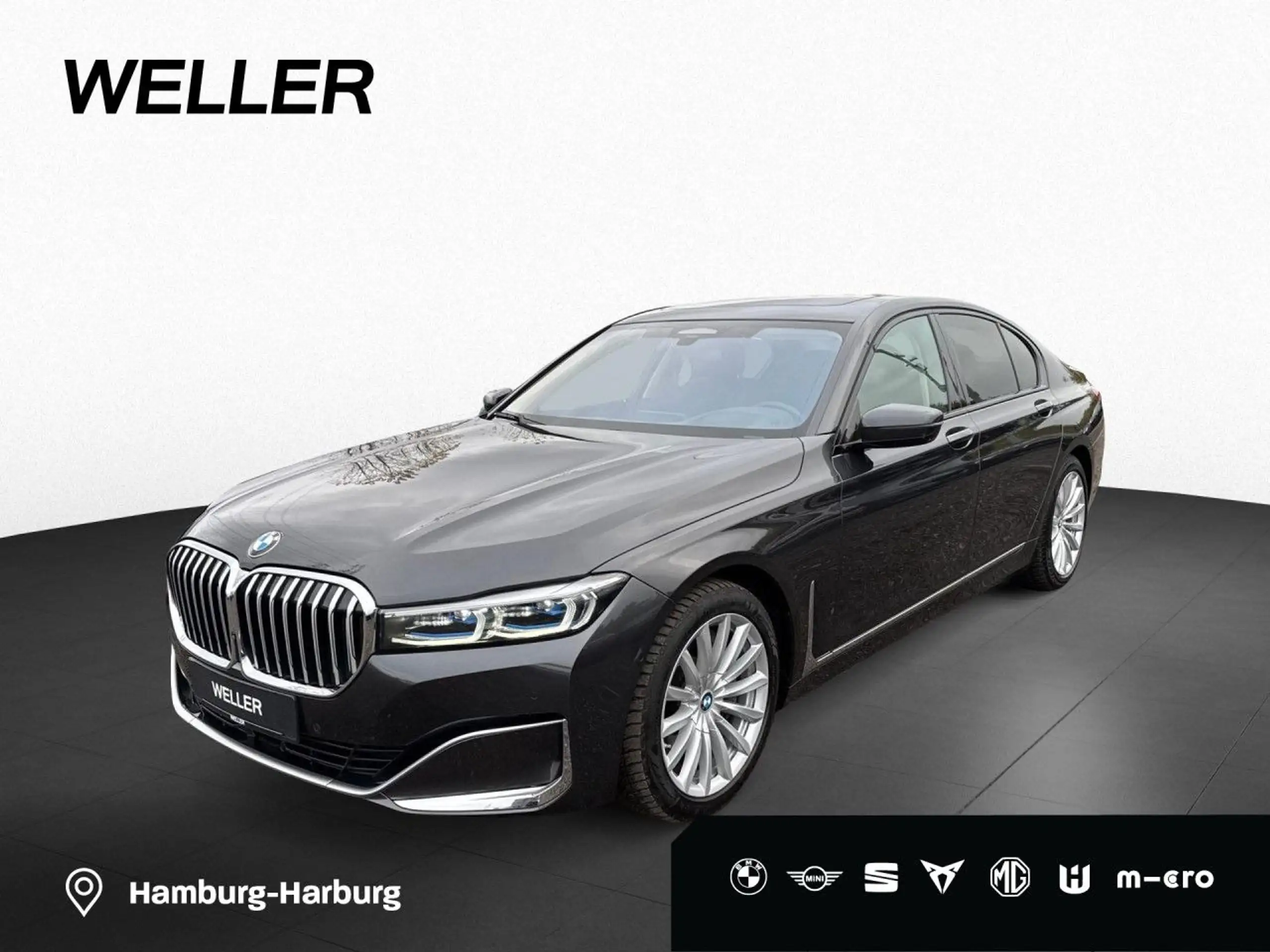 BMW - 740