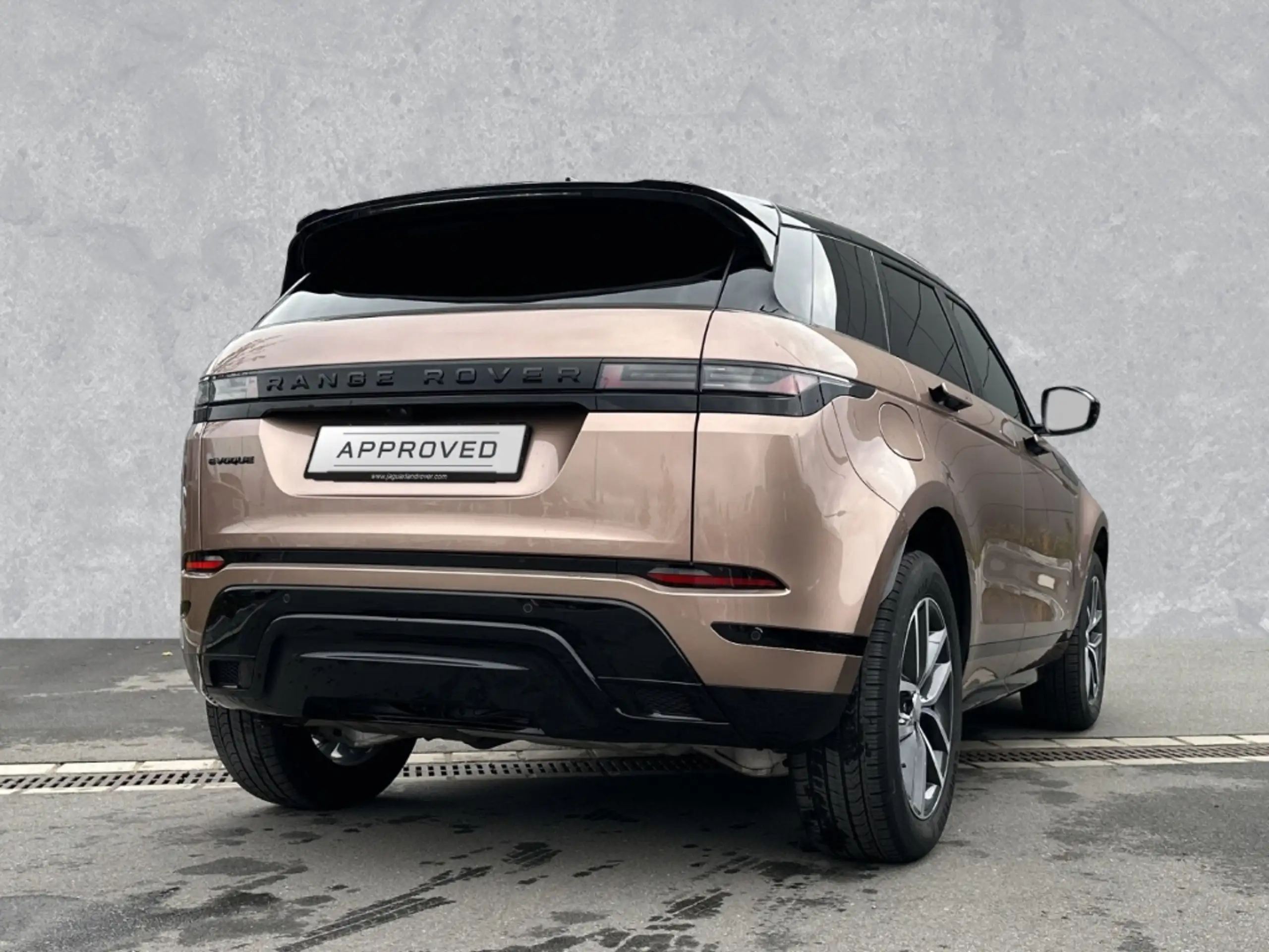 Land Rover - Range Rover Evoque