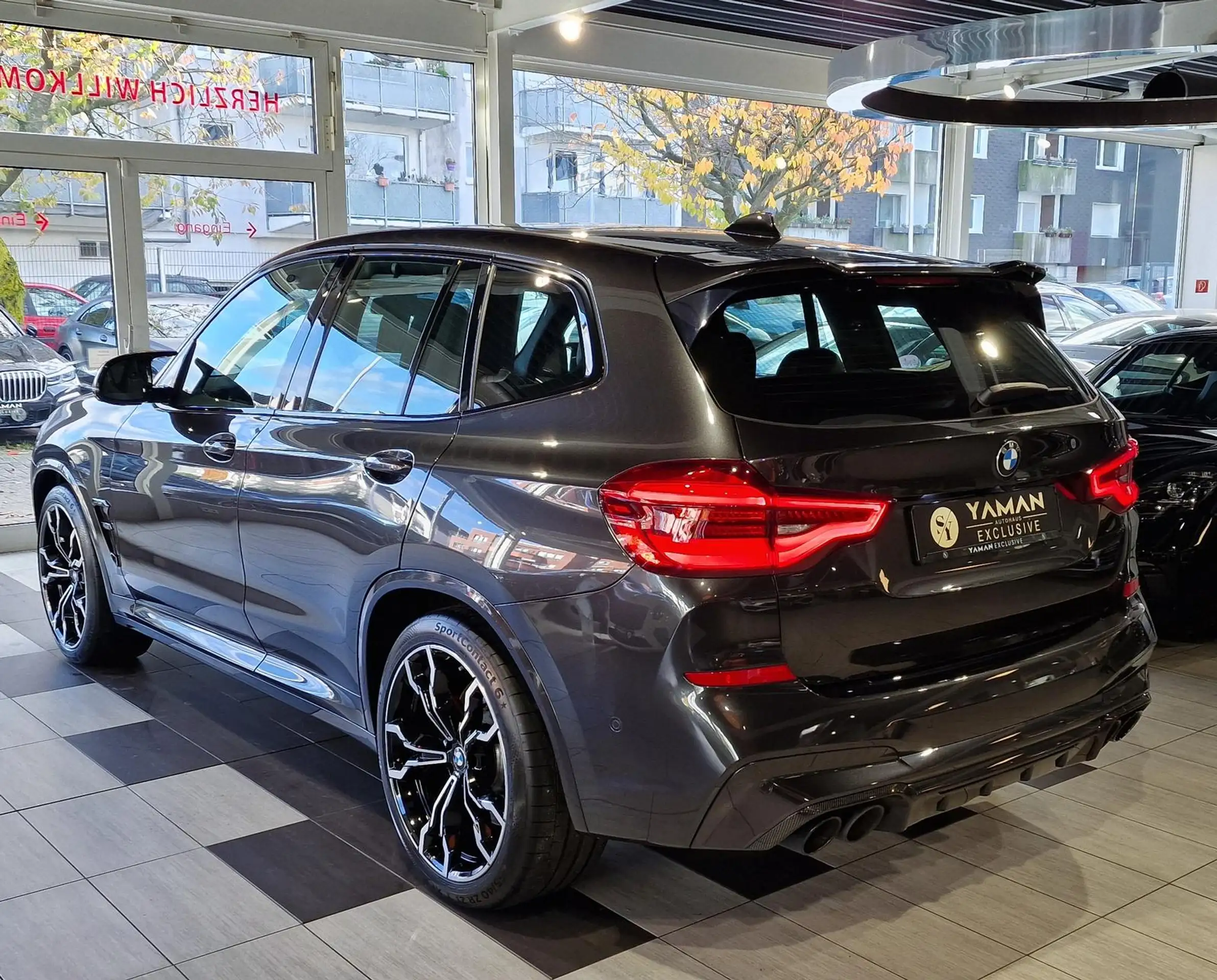 BMW - X3 M