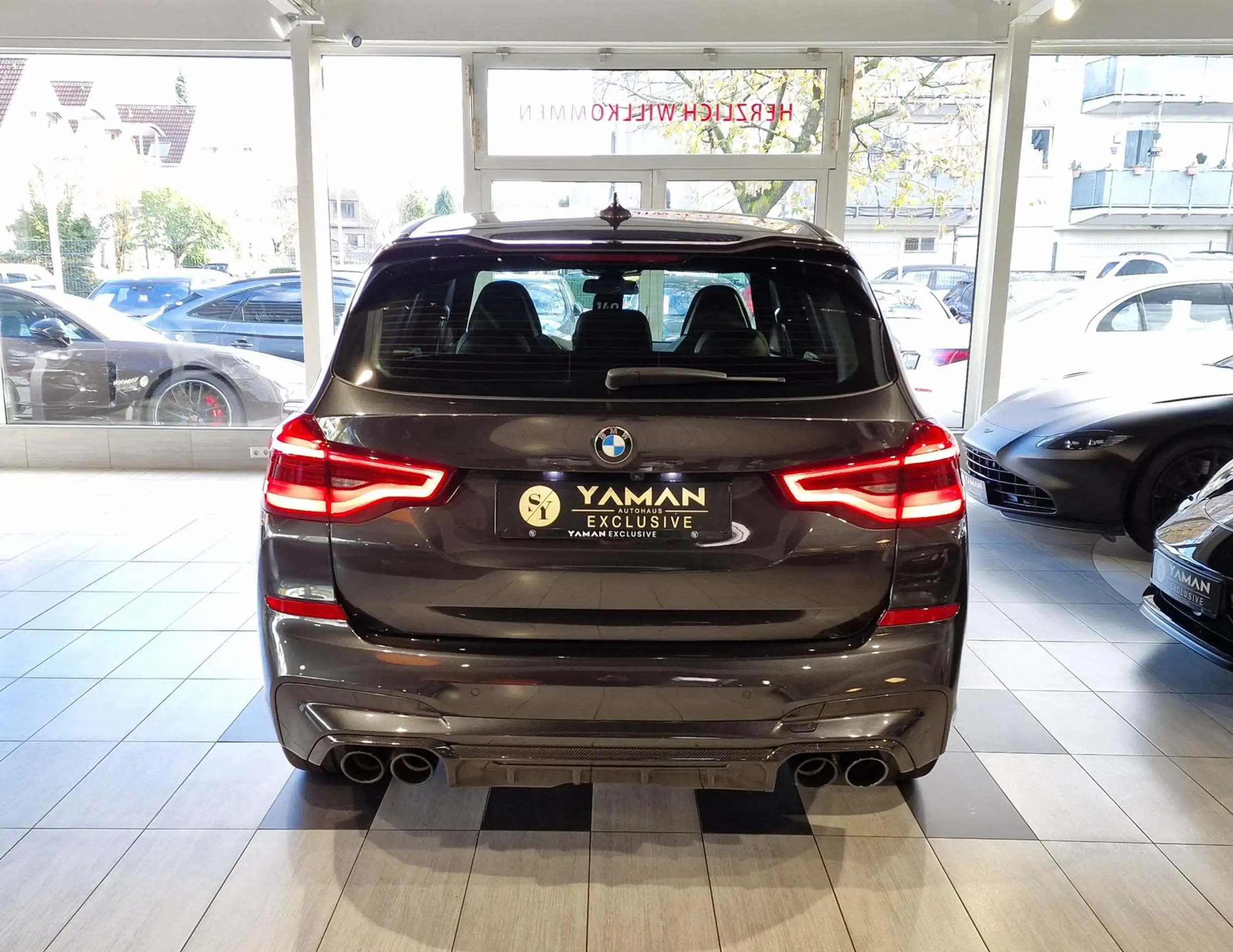 BMW - X3 M