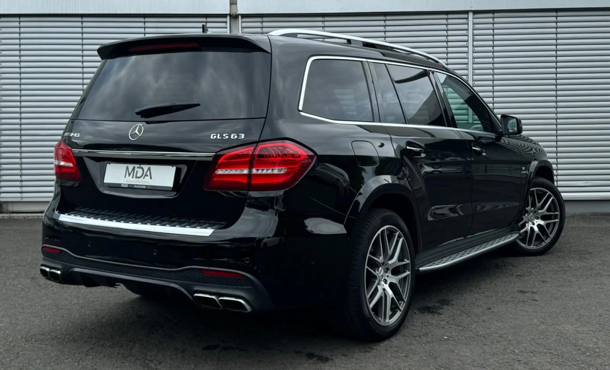 Mercedes-Benz - GLS 63 AMG