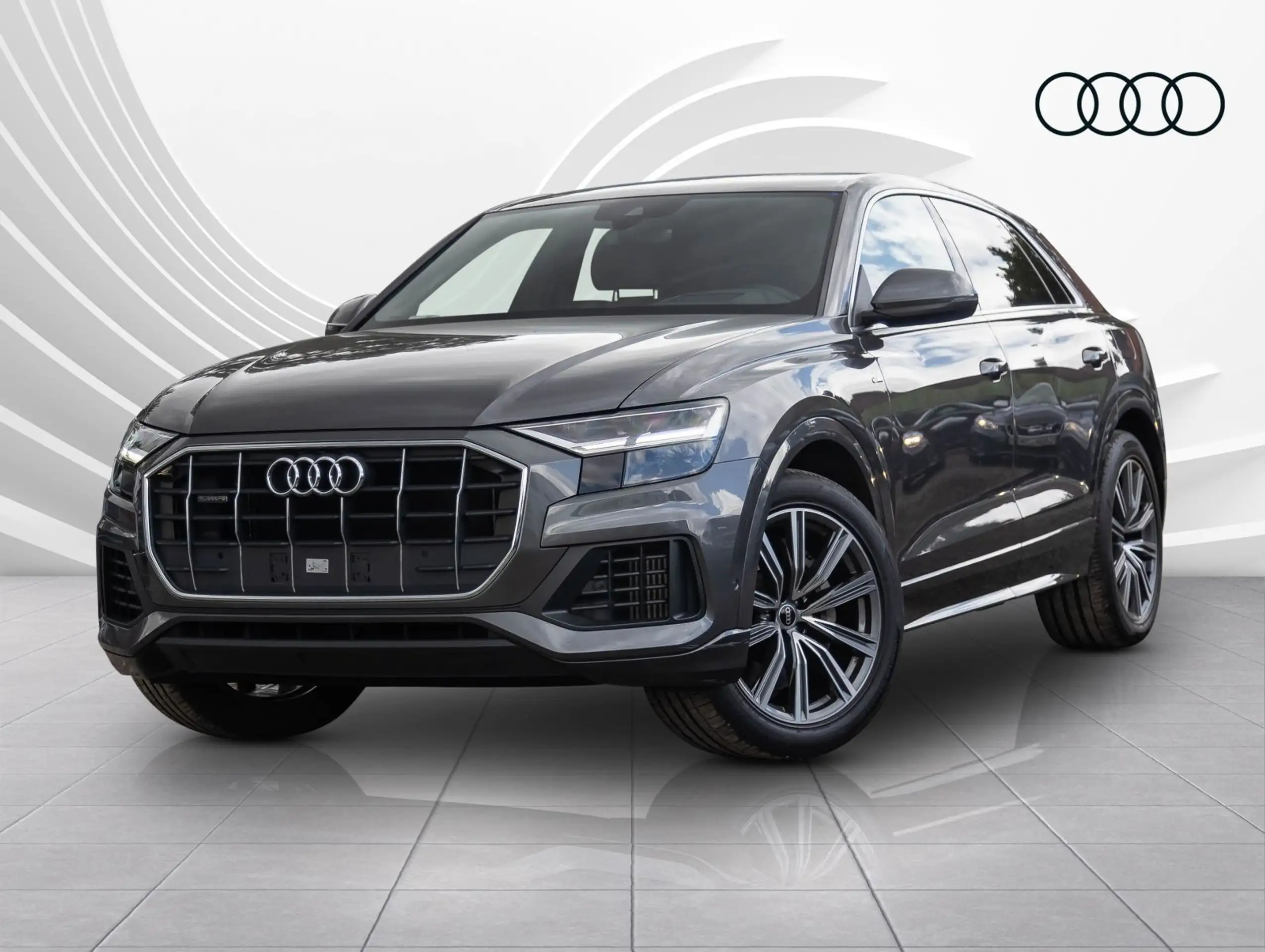 Audi - Q8