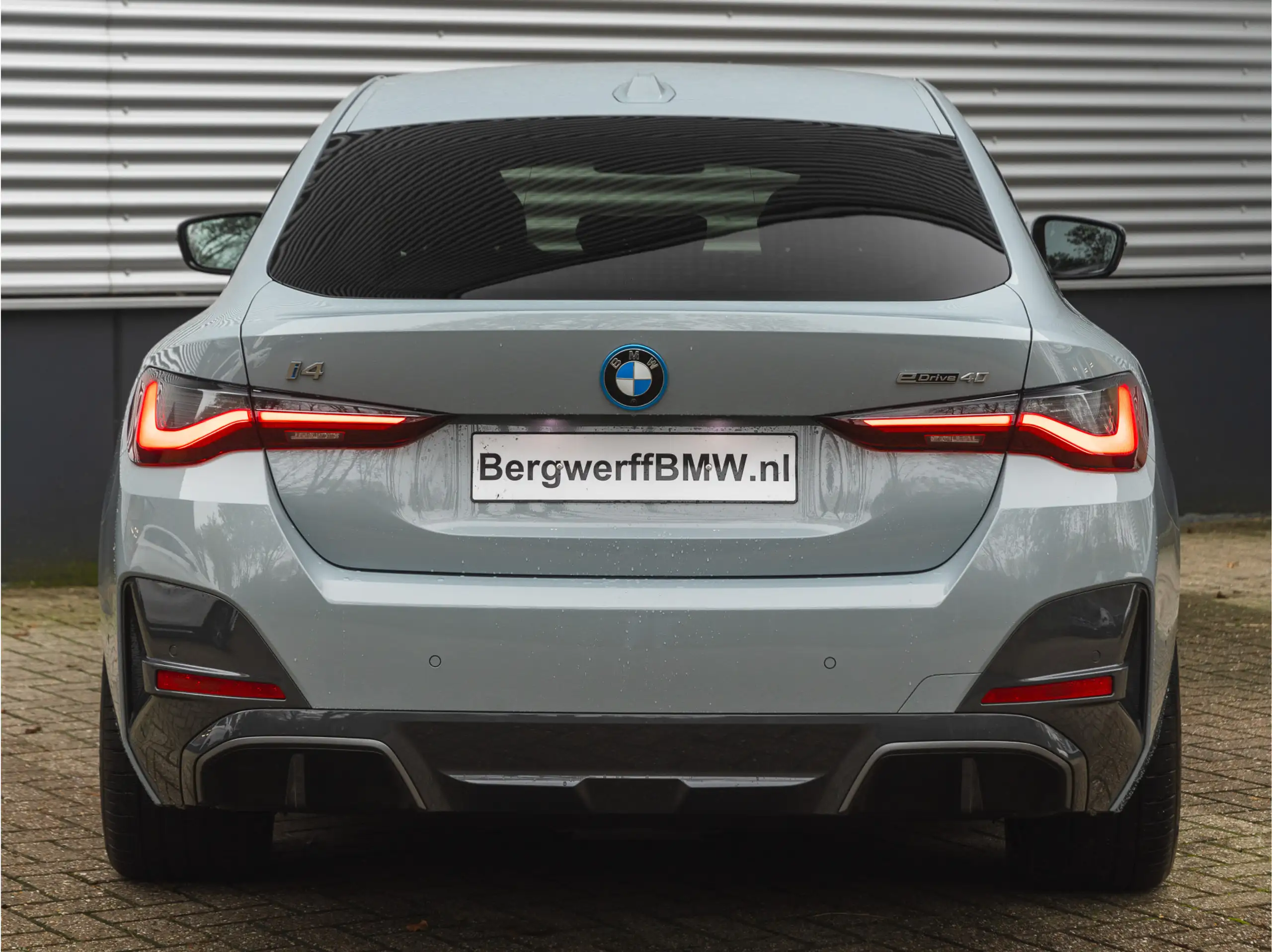 BMW - i4