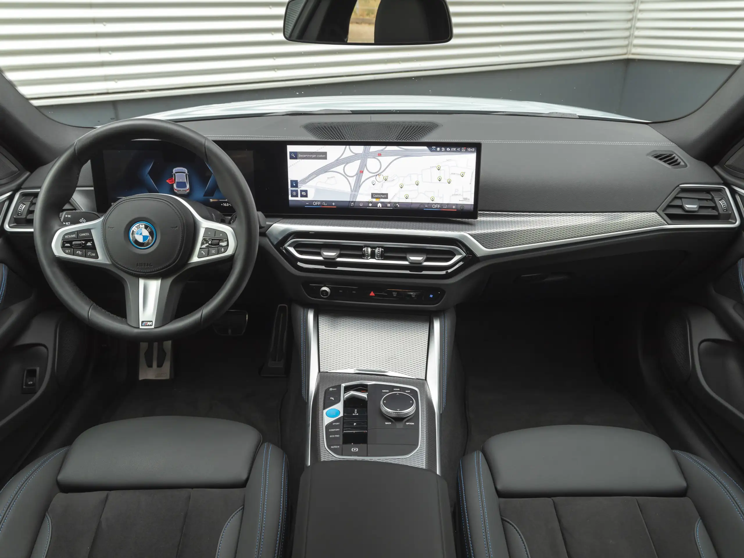 BMW - i4